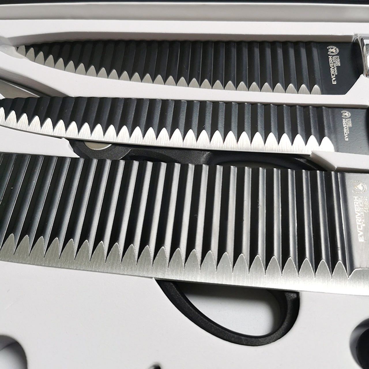 Set de Cuțite 6 Piese - Extrem de Ascuțite, Folosire Zilnică