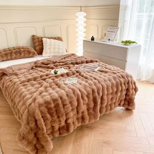 Pătură Luxury Soft Touch, cu Blăniță Artificială Tip Iepure, 200x230 cm