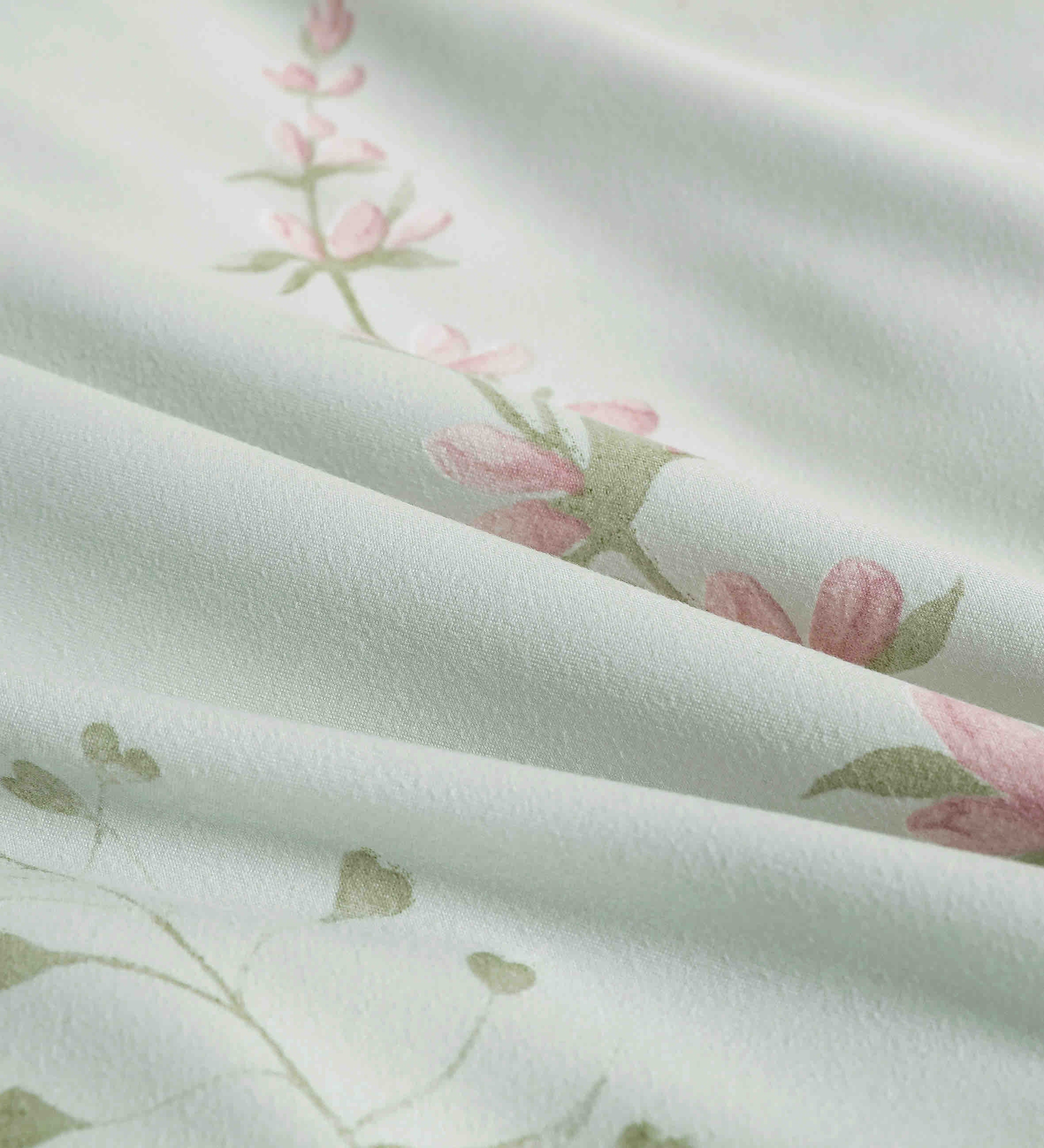 Lenjerie De Lux în Cutie Cadou - Bumbac Finet, 6 Piese, Cearceaf cu Elastic, Model 6