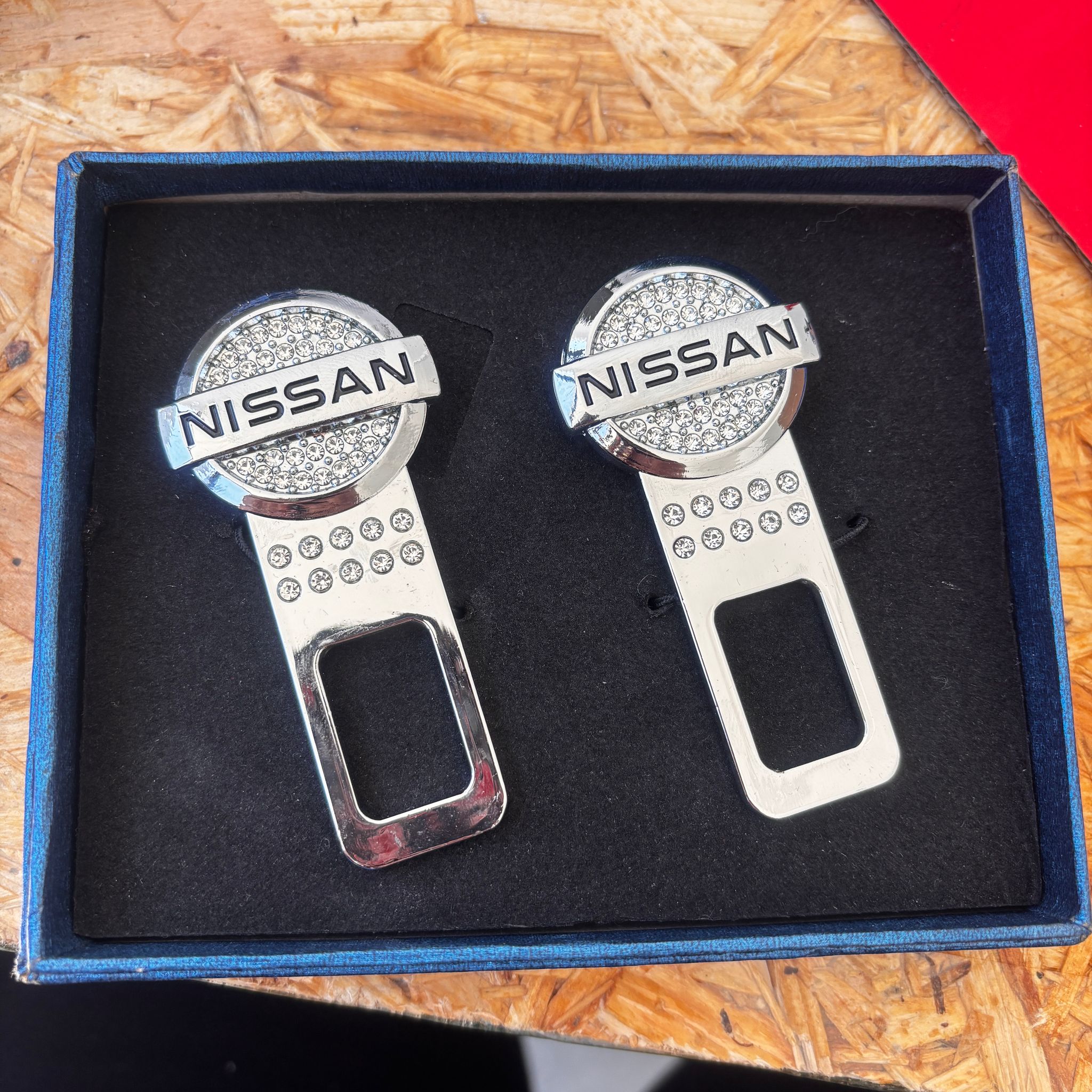 Adaptor pentru centura falsa de siguranta NISSAN - set 2 bucati