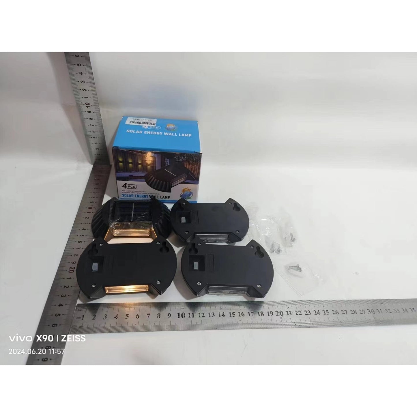 Aplica solaraLED bidirectionala pentru perete Flippy, in forma de funda, 8 LED-uri, material ABS si PC, lumina puternica, IP65, 10 x 7.5 cm, baterie 1.2 V, 300 mAh, autonomie 8-10 ore, alb cald-6