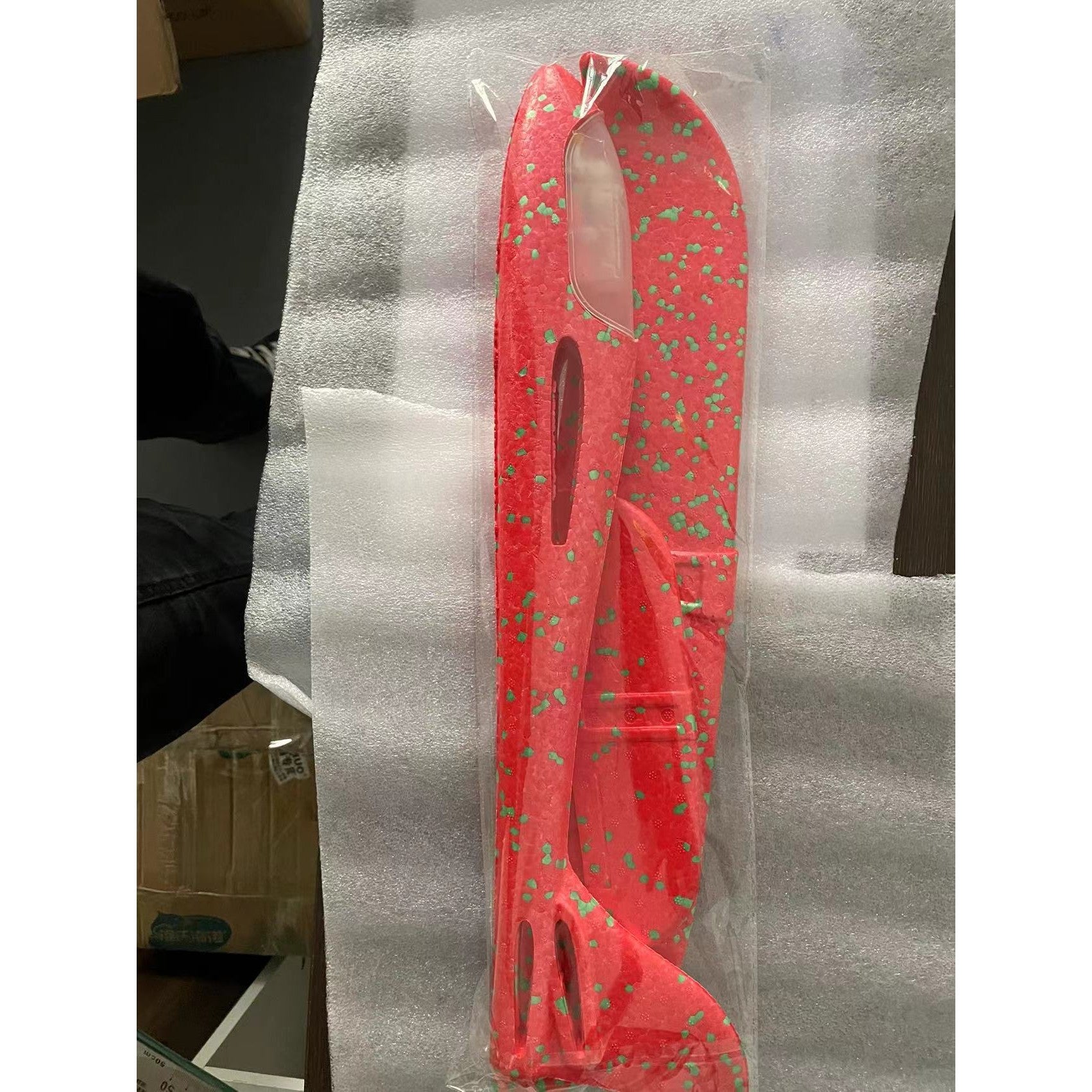 Avion Planor cu Pilot, Flippy, Din Polistiren, Cu Lumini in Cabina Pilotului, Lungime 47 cm, Rosu-4