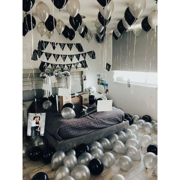 Balon din Folie Metalizata, Flippy, Figurina Cifra, Tema Aniversare 100 cm, Ambalaj Individual, Pai inclus, Umflare cu Aer sau Heliu, Argintiu, Cifra 7-4