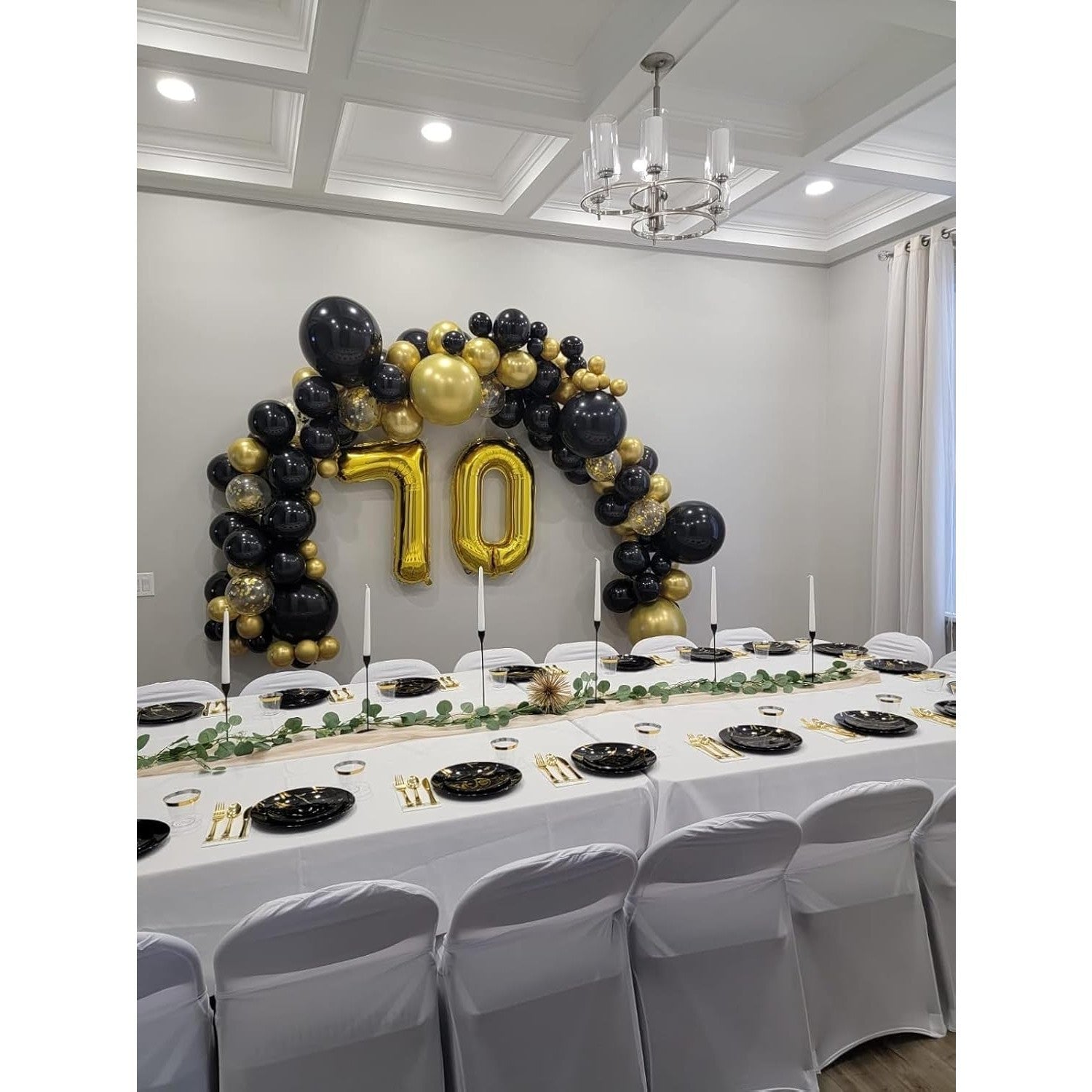 Balon din Folie Metalizata Flippy, Figurina Cifra, Tema Aniversare 100 cm, Ambalaj Individual, Pai inclus, Umflare cu Aer sau Heliu, Auriu, Cifra 0-4
