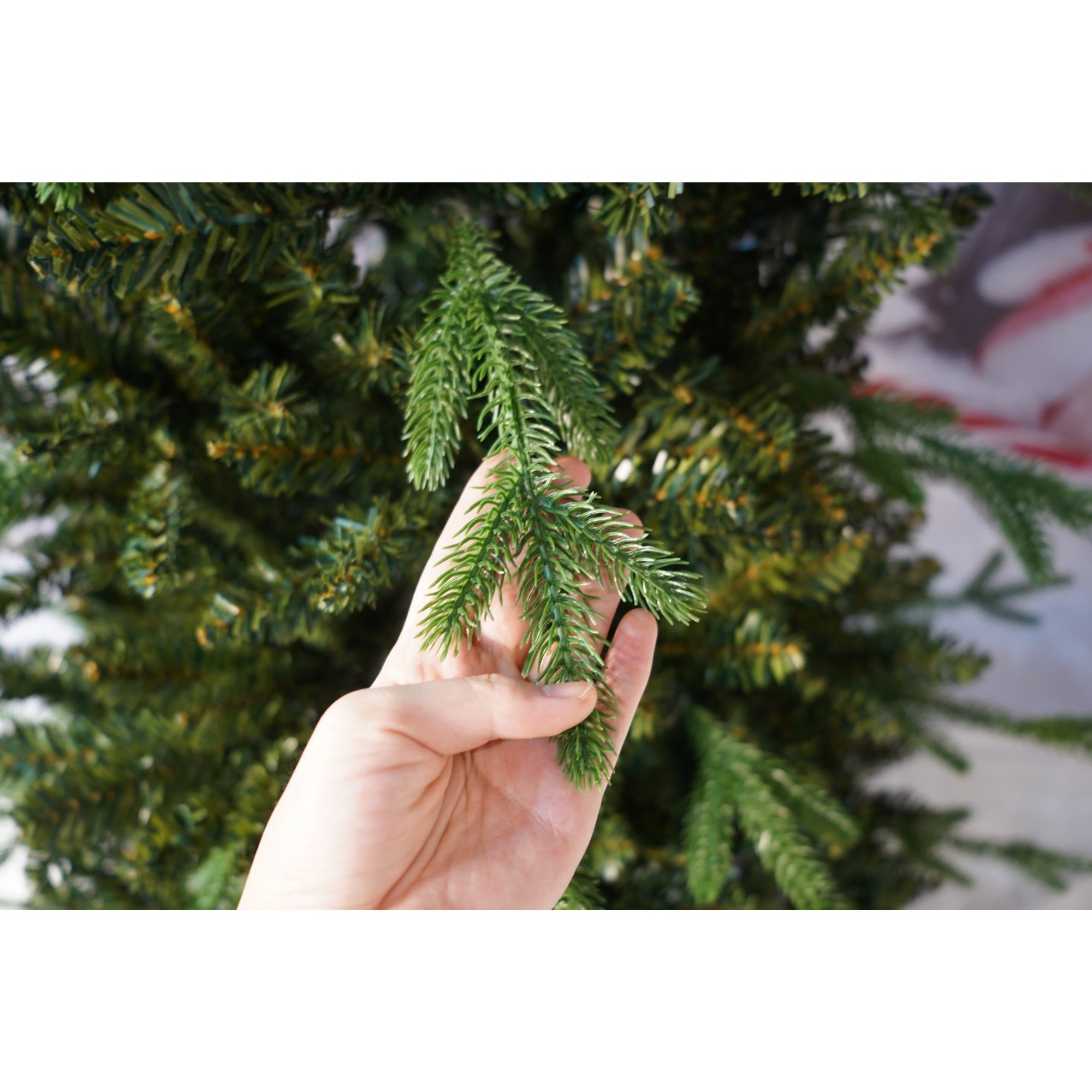 Brad Artificial de Craciun, Flippy, 1.8 m inaltime, Verde crud, Interior/ Exterior, 1038 ramuri-1