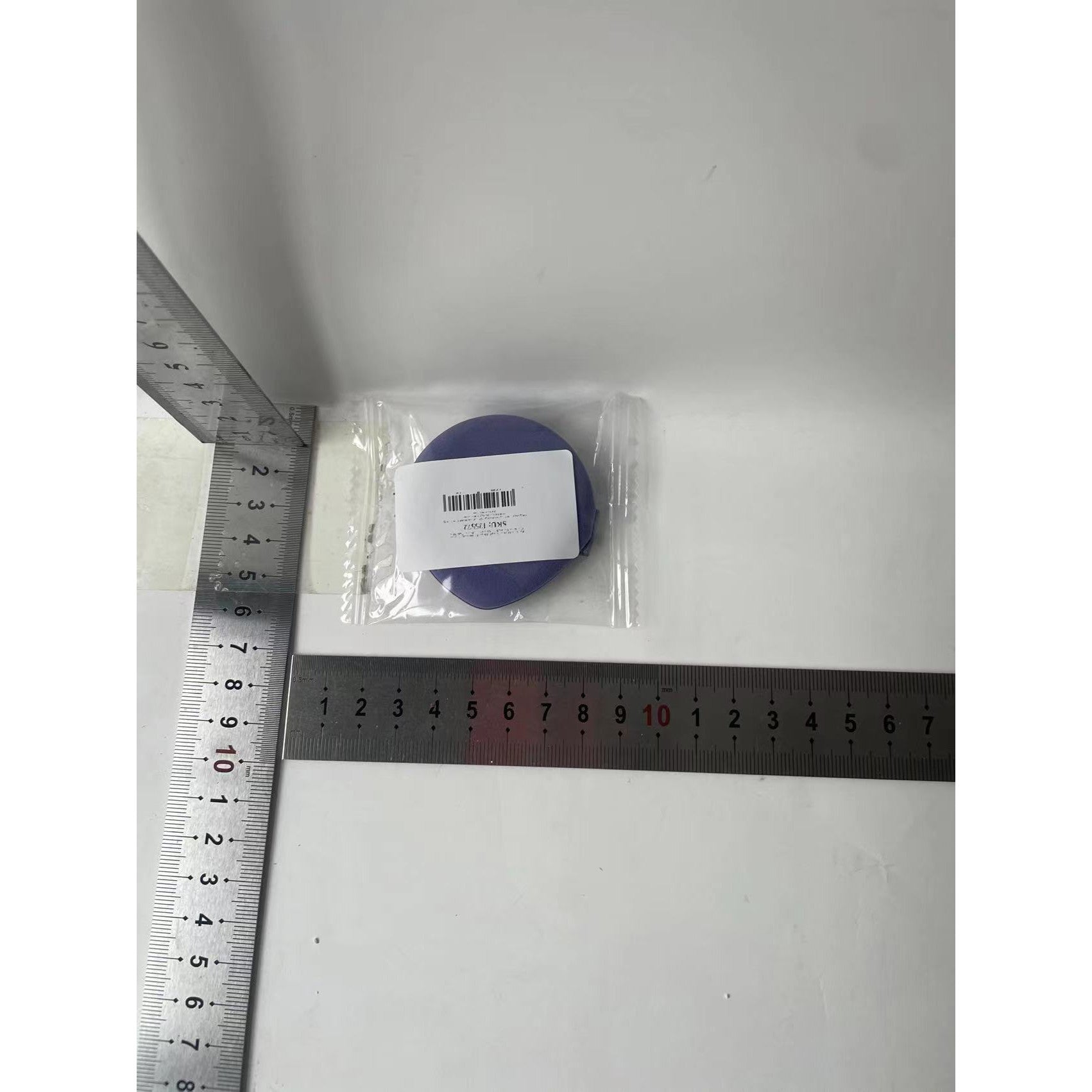 Burete de Machiaj Triunghi Flippy, Reutilizabili, Utilizare Umeda sau Uscata, 5.5 x 5.5 x 0.9 cm, Powder Puff, Mov-5