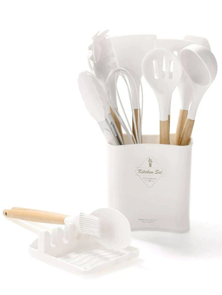 Set 19 Ustensile pentru Bucătărie din Silicon, cu Mâner de Lemn, Suport și Tocător