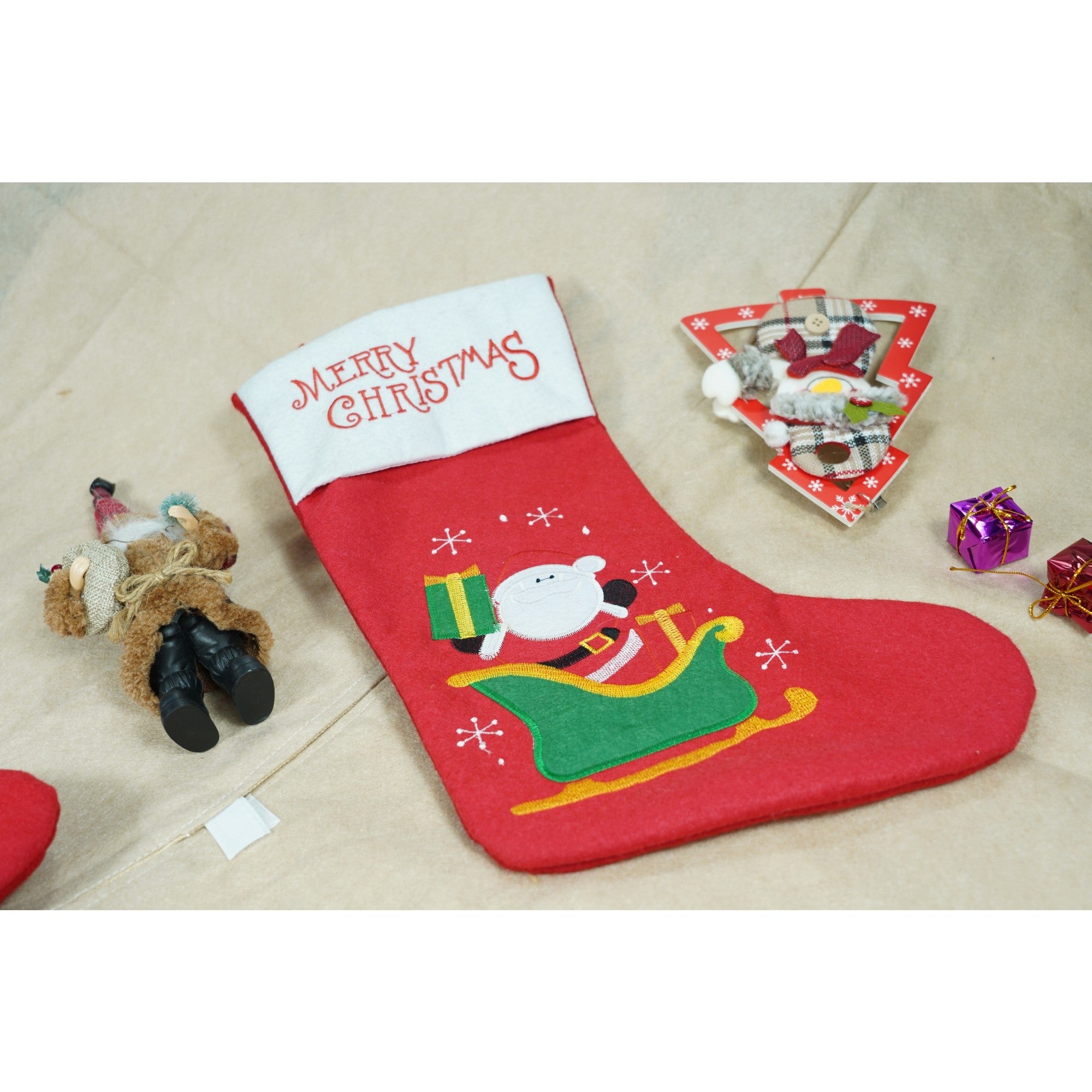 Ciorap Cadouri,Flippy,cu model Mos Craciun, rosu, marimea 19x38 cm, textil, interior-1