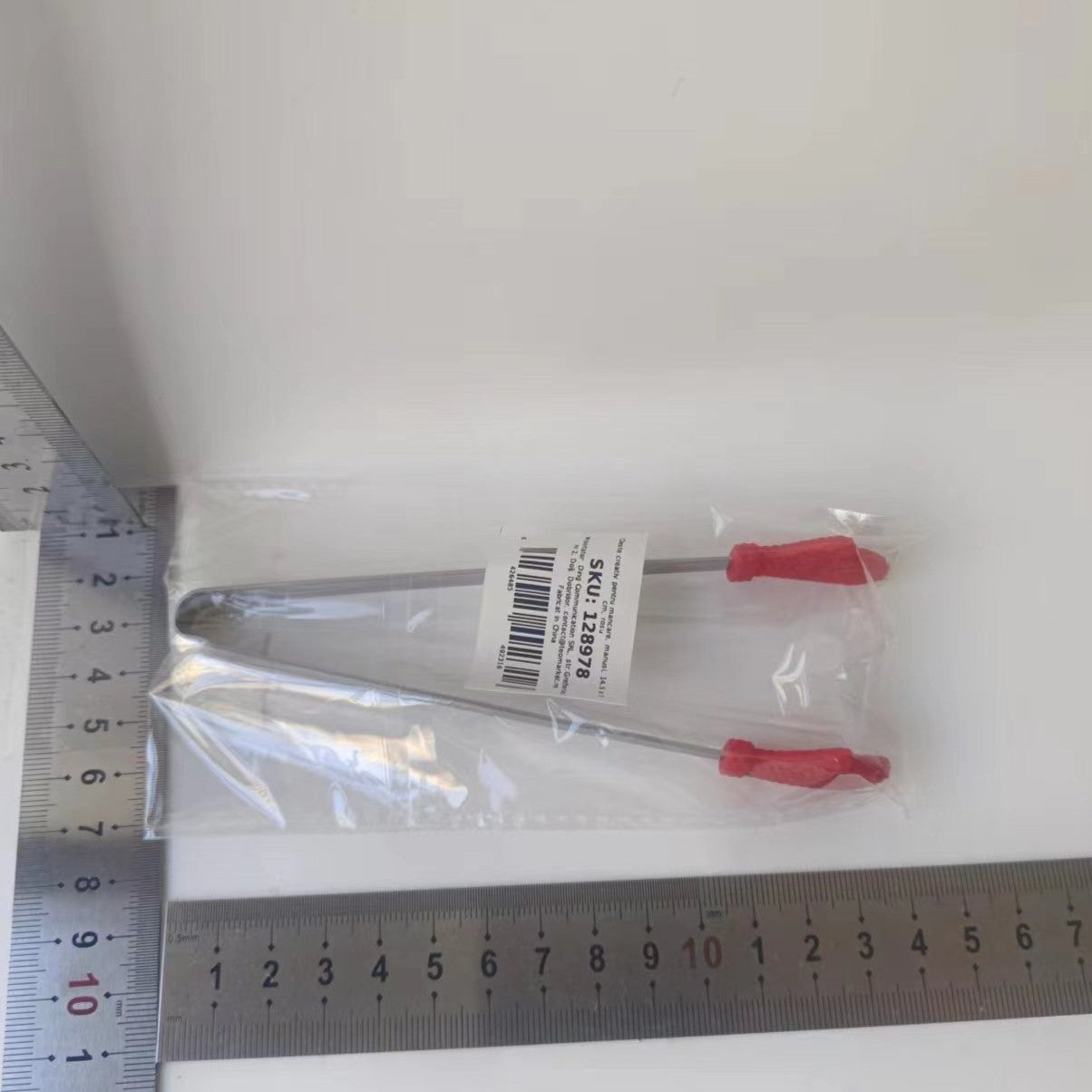 Cleste Creativ pentru Mancare, Flippy, Model Manusi din Silicon, 14.5x3 cm, Rezistent la Temperaturi Inalte si Coroziune, Rosu-1