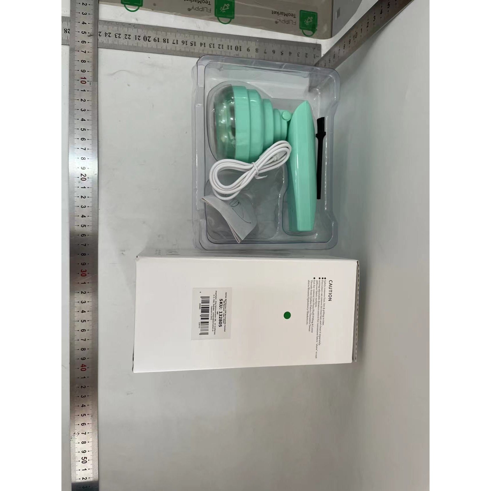 Aparat Pentru Curatat Scame, Par Si Praf, Flippy, Trimmer pentru Diferite Tipuri De Material, Cu Lame Din Otel Inoxidabil, Maner Flexibil, Incarcare Prin USB, 13x8 cm, Verde-1