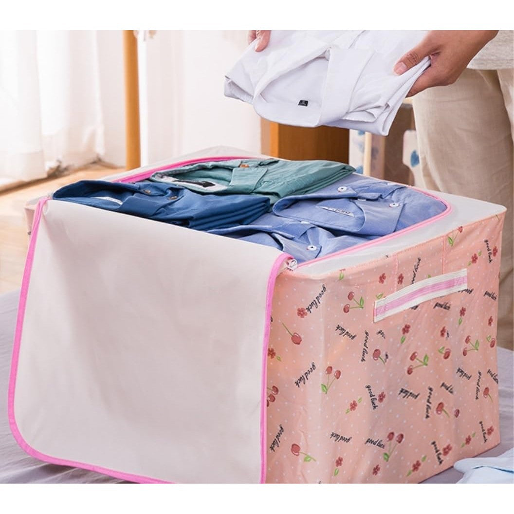 Cutie de Depozitare Pliabila, Flippy, Cu Fermoar, 66 L, Textil, 50x40x33 cm, cu Fereastra, Cadru Metalic, Suport Baza Stabil din Plastic, Imprimeu Cirese, Roz-1