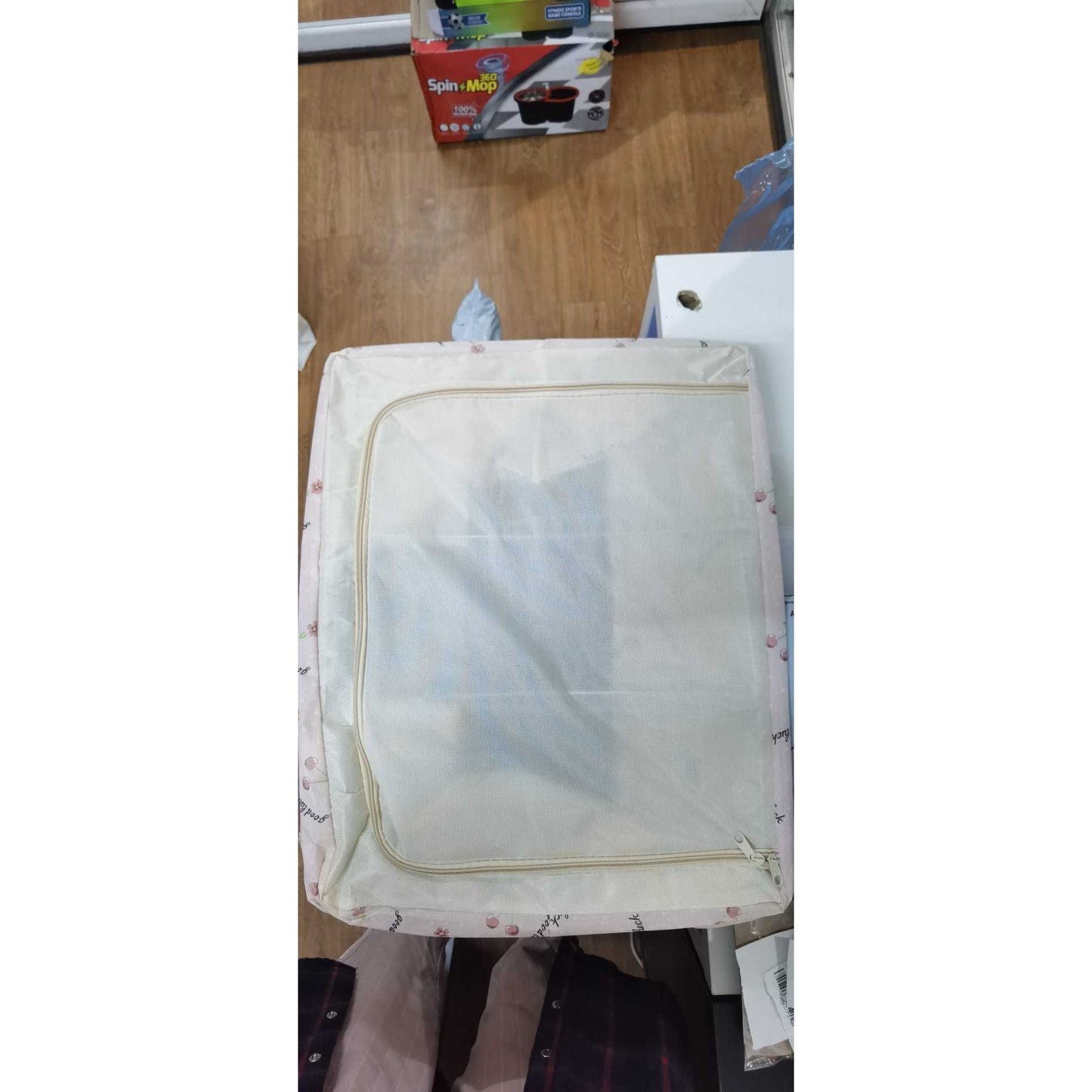 Cutie de Depozitare Pliabila, Flippy, Cu Fermoar, 66 L, Textil, 50x40x33 cm, cu Fereastra, Cadru Metalic, Suport Baza Stabil din Plastic, Imprimeu Cirese, Roz, Resigilat-5