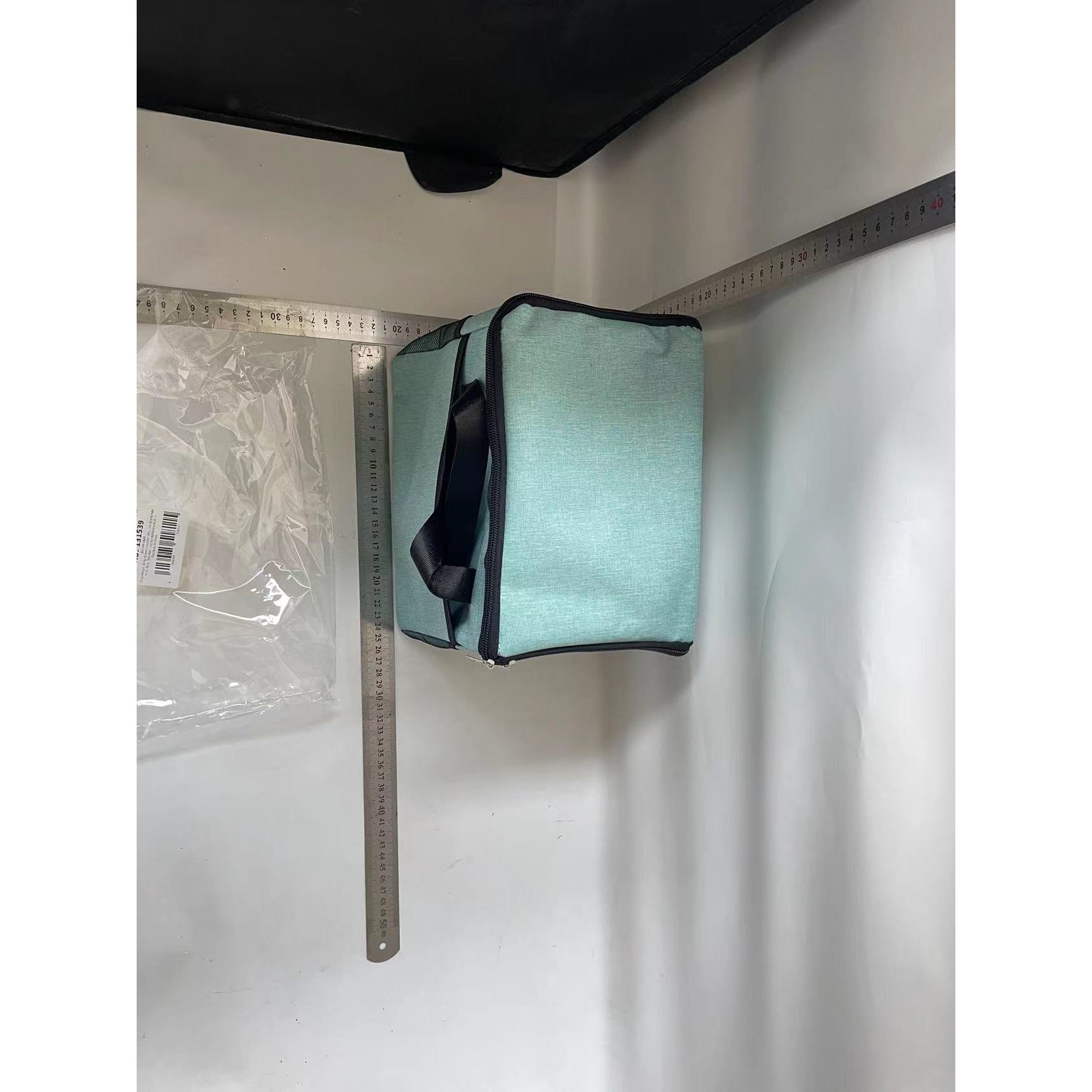 Geanta Termica Flippy pentru Pranz, Compartimente Telefon si Tacamuri, Multifunctionala, Impermeabila, 24x18x21 cm, Verde-1