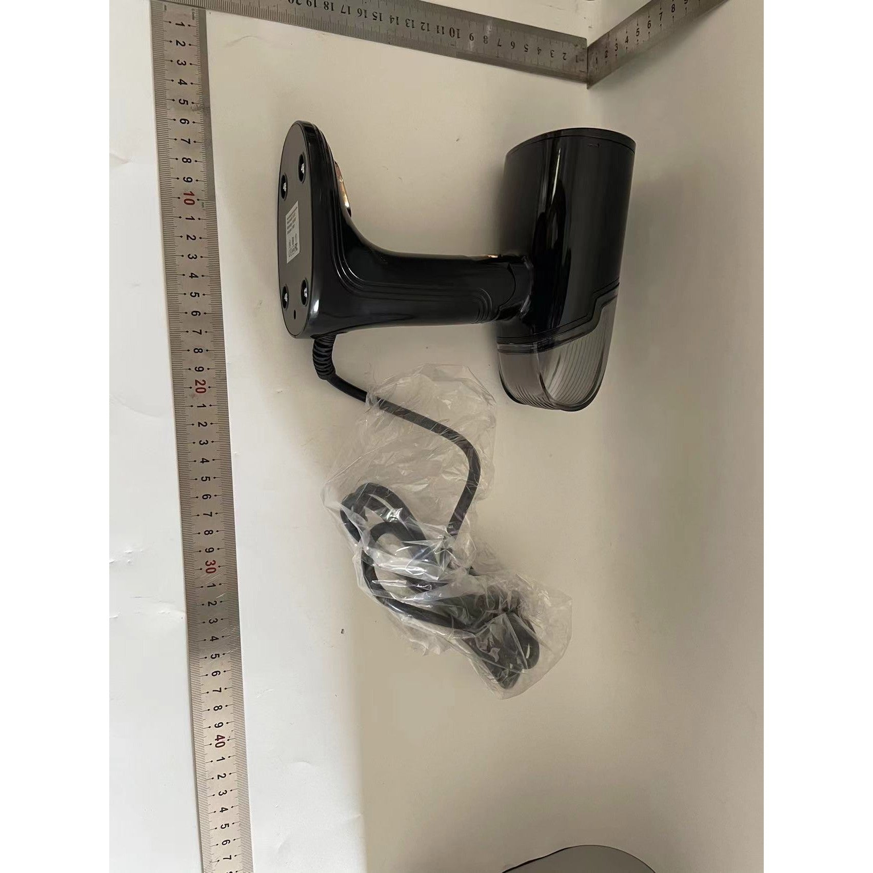 Aparat de Calcat Vertical Portabil cu Abur, Flippy, Putere 1500W, Rezervor Detasabil de 138ml, Priza, Functie Anti Calcar si Auto Curatare, Pliabil, cu Perie, 20x10.5x8 cm, Negru-1