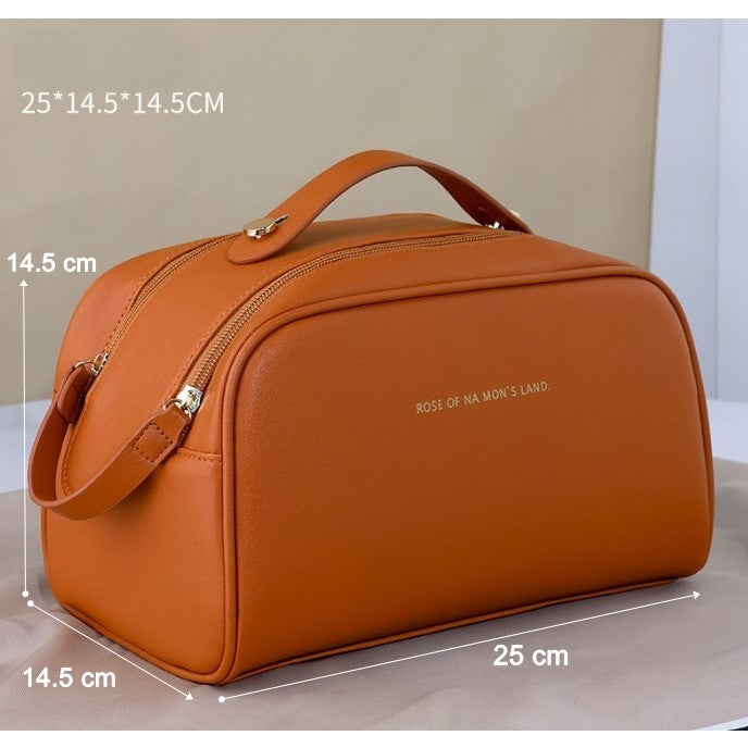 Geanta cosmetice pentru femei Flippy, material poliuretan, 25 x 14.5 x 14.5 cm, Impermeabila, Maro-1