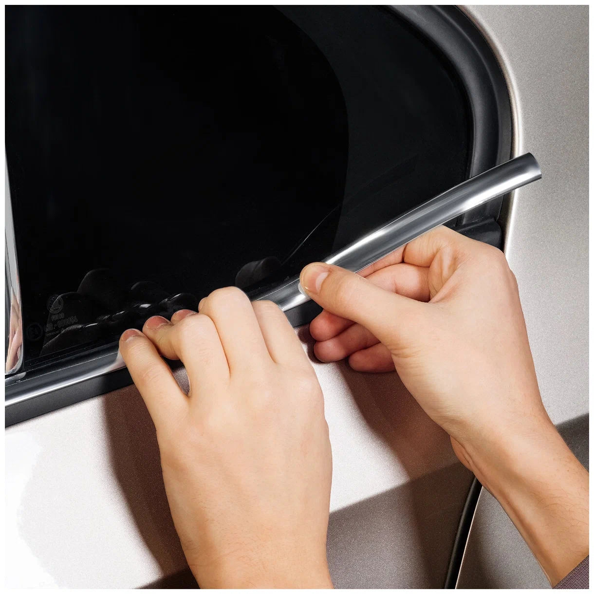 Rola Ornament autoadeziv, 20mm x 15m, culoare Crom SILVER-6