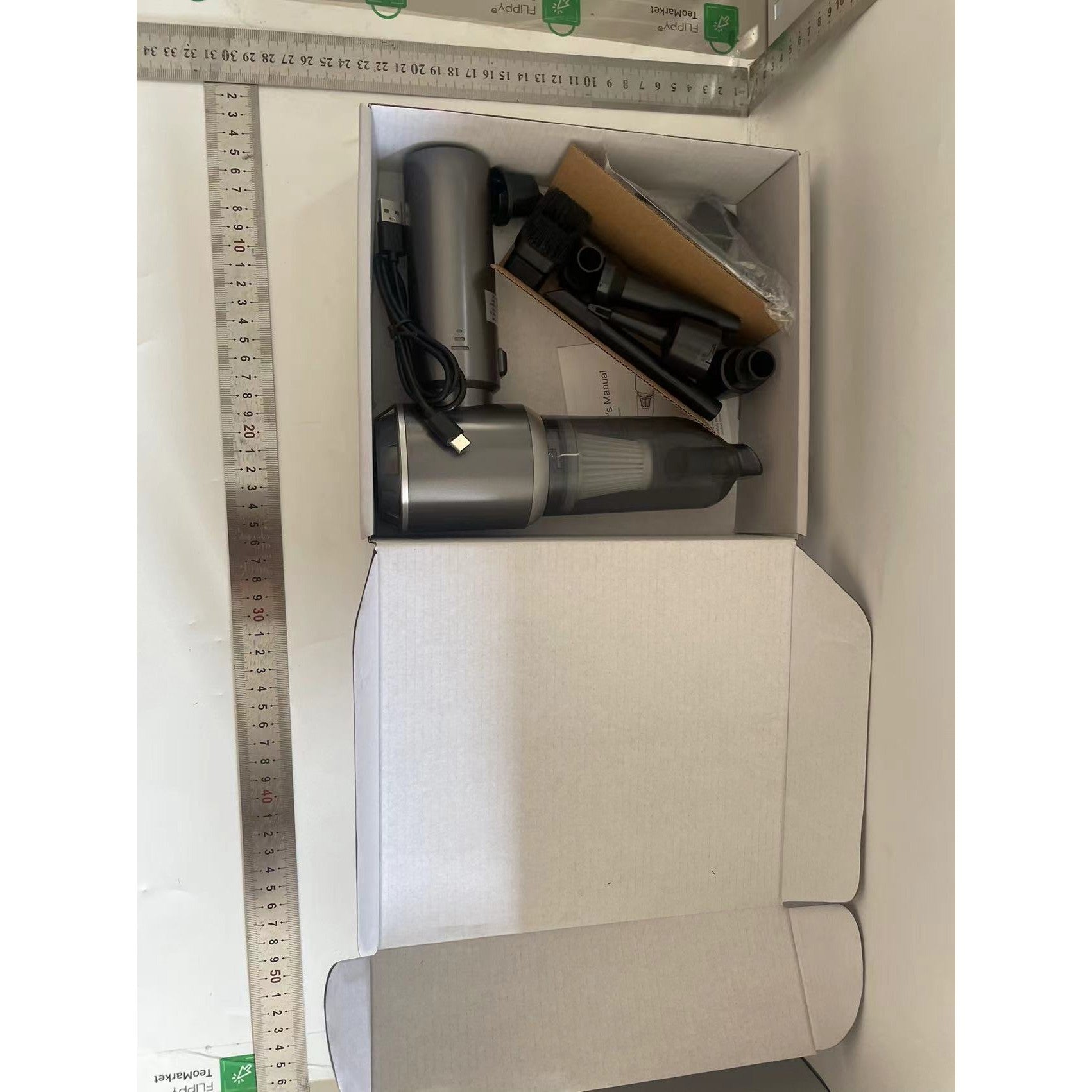 Aspirator Portabil Auto, Flippy, pentru Casa si Masina, 3 Viteze, Incarcator Tip-C cu Incarcare Rapida, Tub Prelungitor, 2000mAh, 7 Capete de Aspirare si Suflare, 21x20x6.5 cm, Negru-1