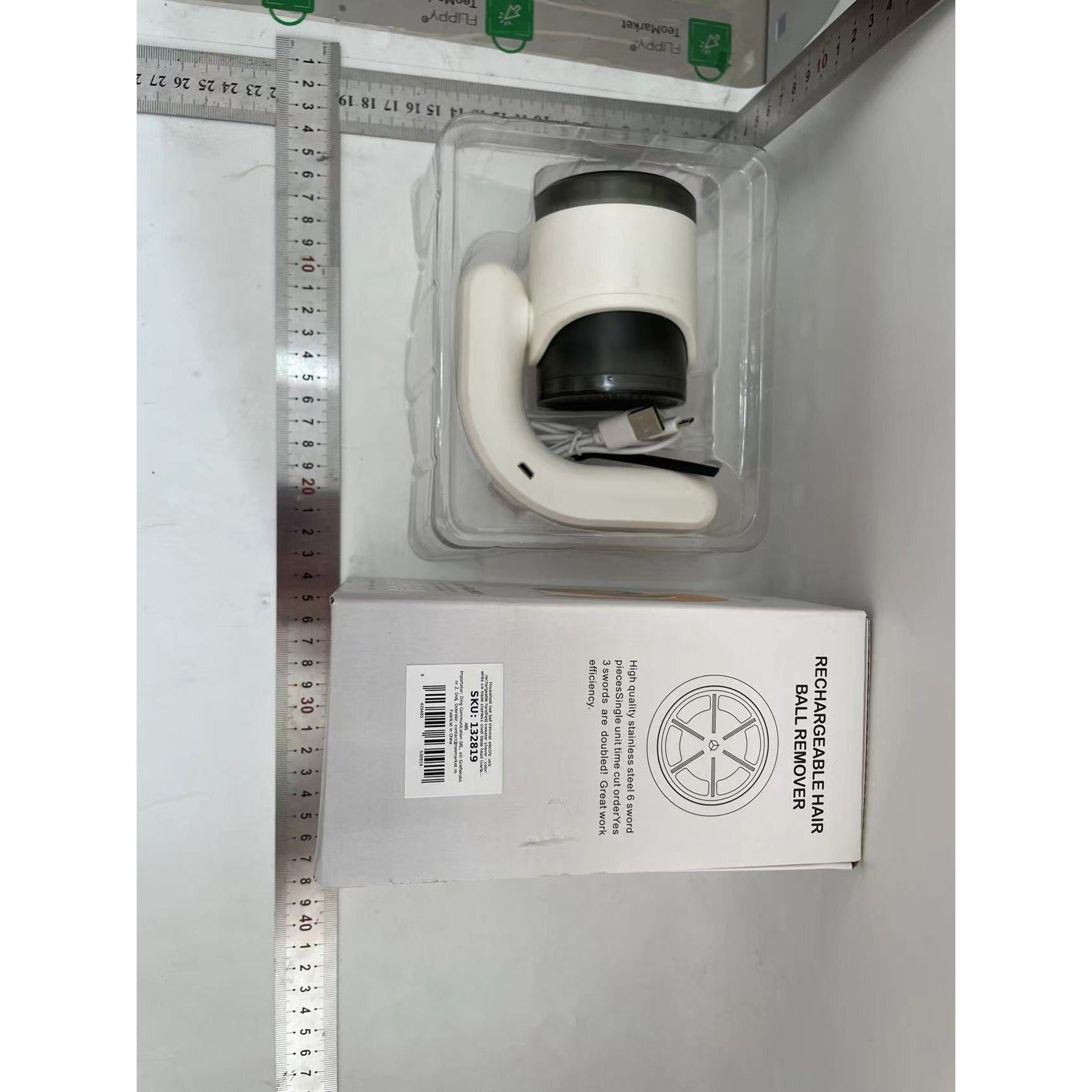 Aparat Pentru Curatat Scame, Par Si Praf, Flippy, cu LED, Pentru Diferite Tipuri De Material, Cu Lame Din Otel Inoxidabil, Compartiment de Depozitare, Maner Reglabil, 11x10.5x8.7 cm, Alb-1