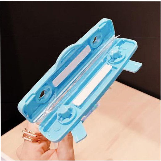 Husa subacvatica Fruity Waterproof Flippy, Snowproof, Universala, Impermeabila, cu Snur, pentru telefon sau documente, Berry Bear, Albastru-6