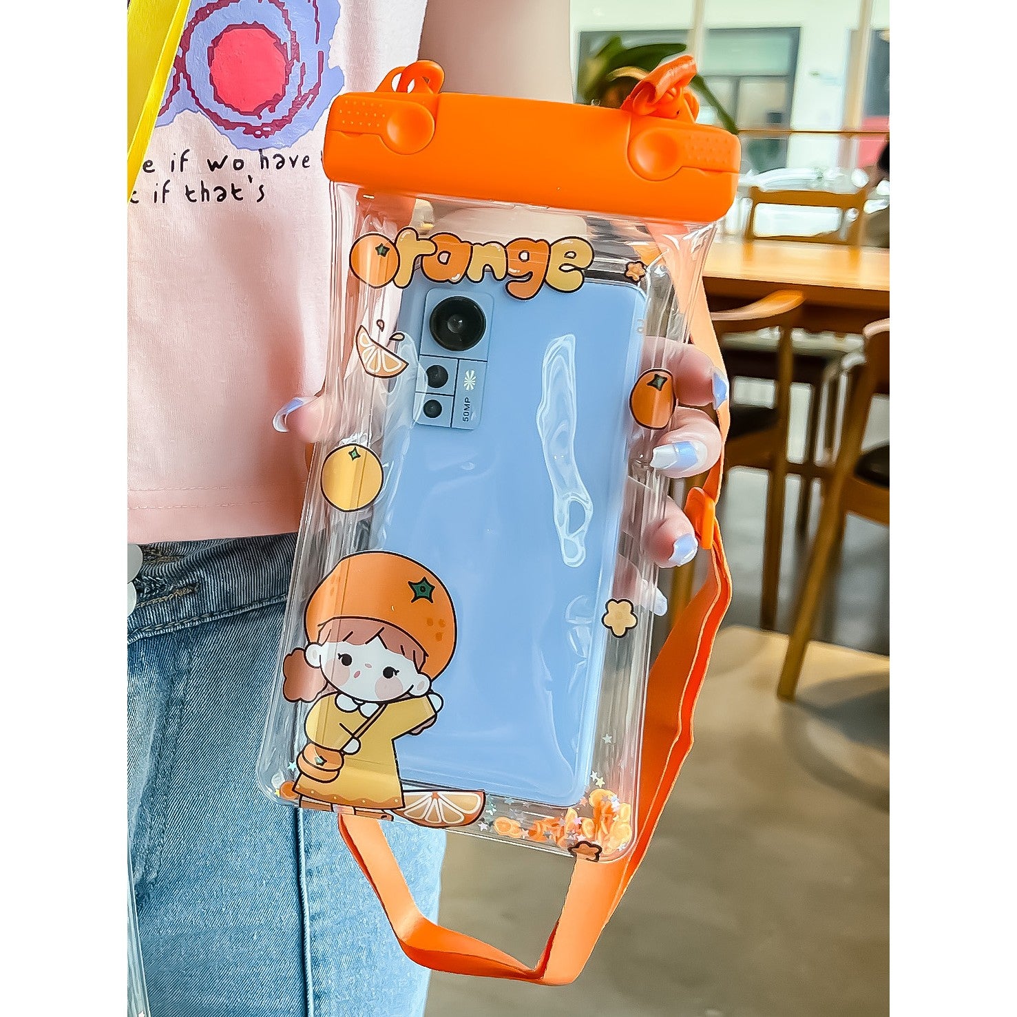 Husa subacvatica Waterproof Flippy, Snowproof, Universala, Impermeabila, pentru telefon sau documente, cu snur, Orange Girl, Portocaliu-3