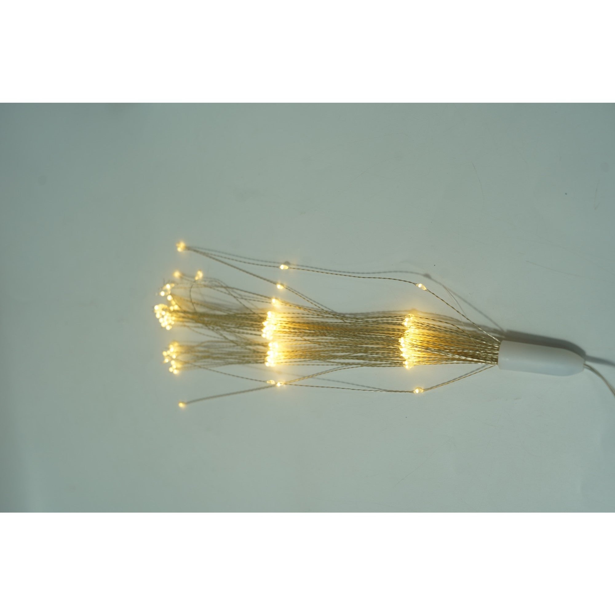 Instalatie Craciun, 150 LED-uri, alb cald, telecomanda 8 functii, cu baterii, explozie fireworks, fir cupru, interior/exterior, Flippy-3