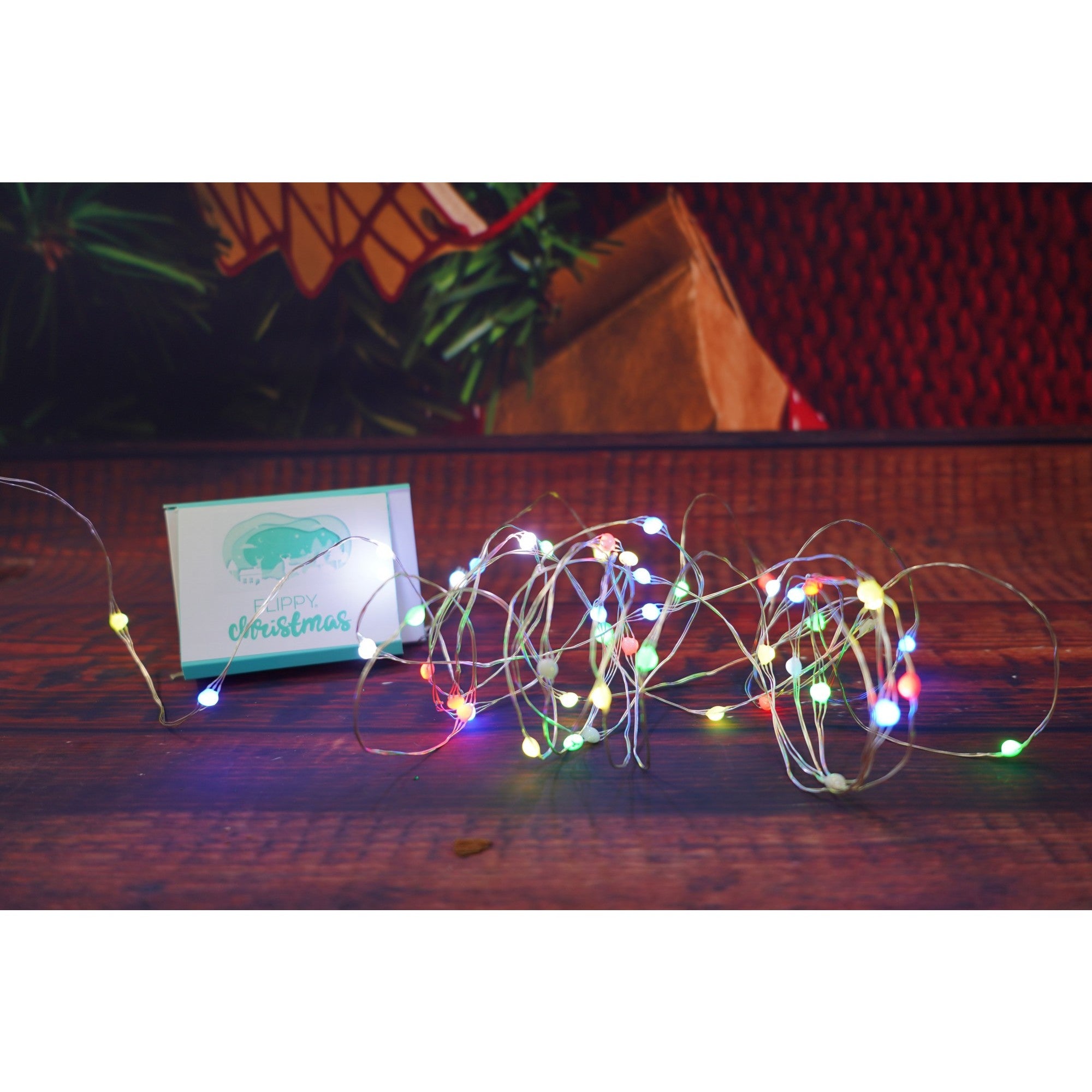 Instalatie Craciun, 5 metri, 50 LED-uri, telecomanda 32 de functii, multicolor RBG, fir cupru, USB, interior, Flippy-2