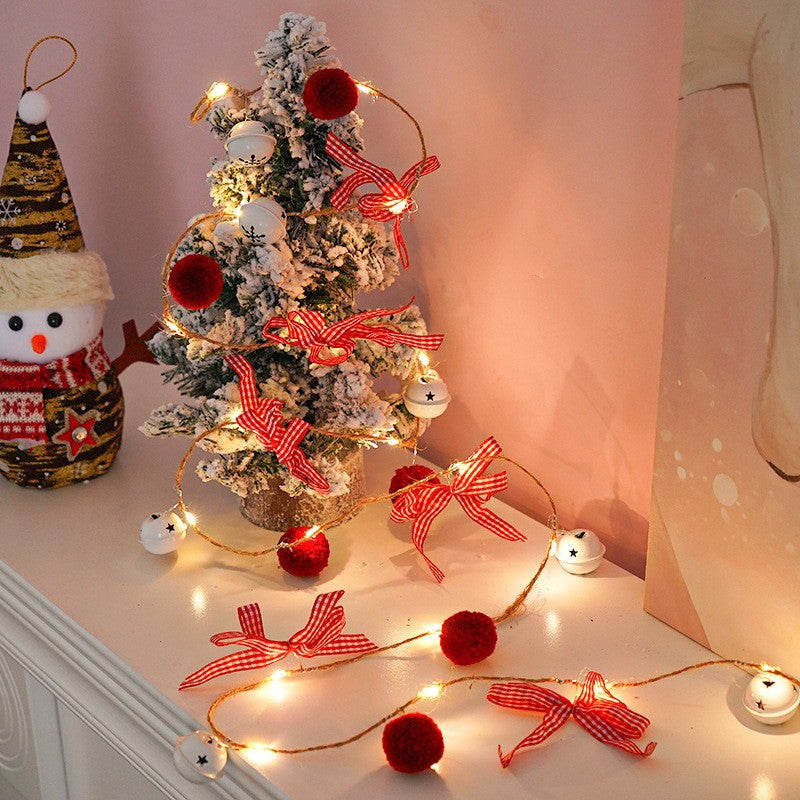 Instalatie Craciun cu baterii, 2 metri, 20 LED-uri tip clopotei si mingiute, Alb Cald, Flippy-4