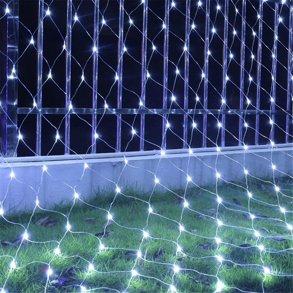 Instalatie Craciun, Tip Plasa, 1 m x 3 m, 160 LED-uri, Alb rece, 8 jocuri de lumini, Transformator, Interconectabila, Prelungitor 3 m inclus, Fir transparent, Flippy-3