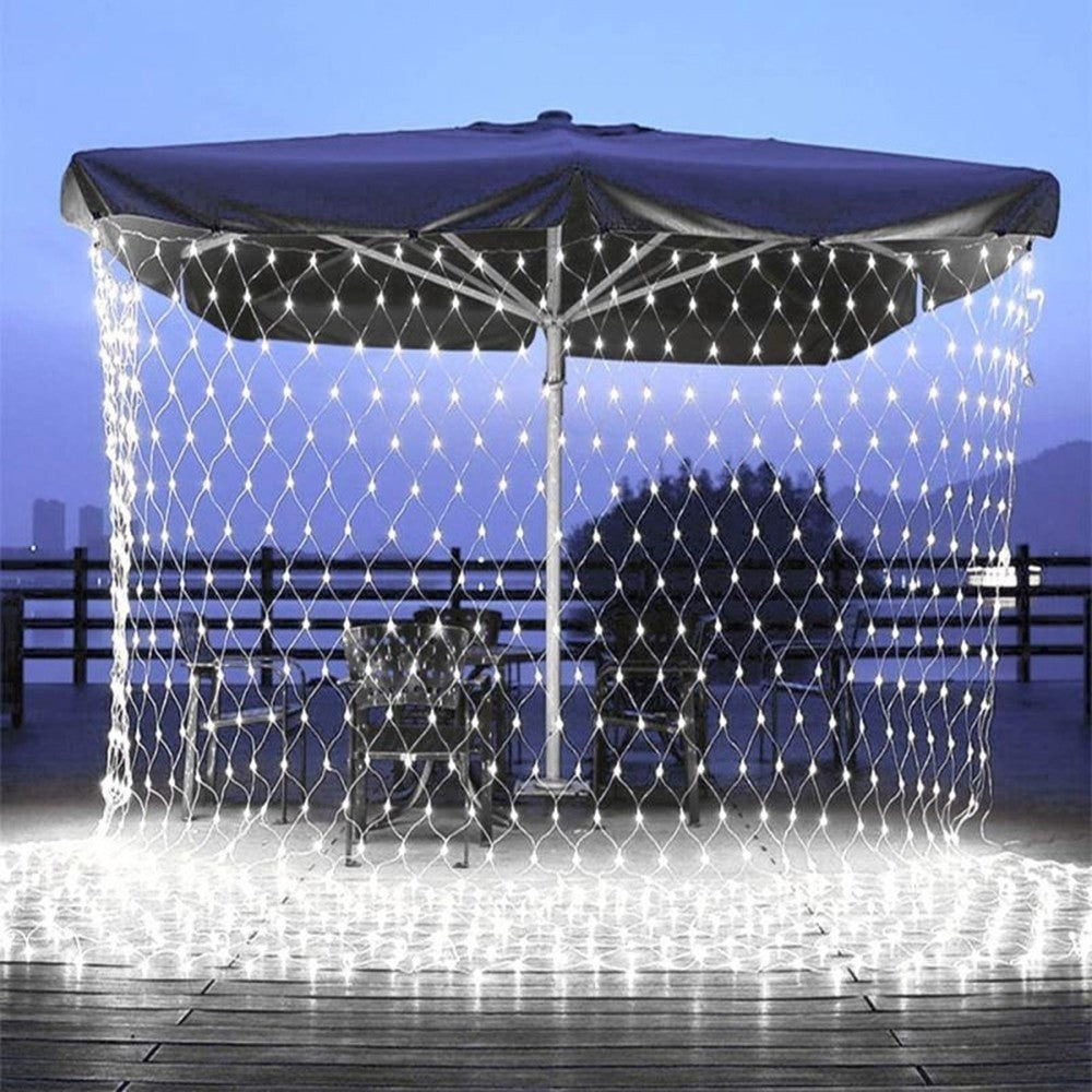 Instalatie Craciun, Tip Plasa, IP 44, 16 x 1 m, 640 LED-uri, Alb rece, 8 jocuri de lumini, Transformator cu telecomanda, Interconectabila, Prelungitor 5 m inclus, Fir transparent, Flippy-0