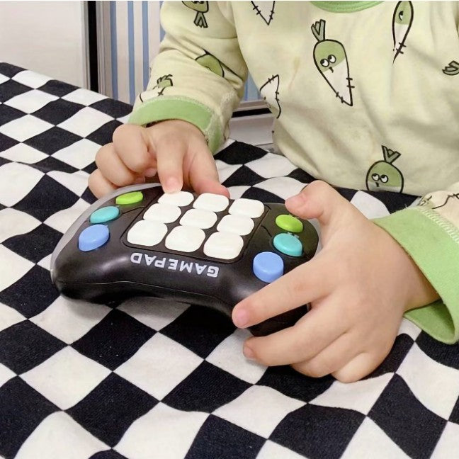 Jucarie Interactiva Flippy, Tip Consola Pop It, 6 butoane functionale, 5 Moduri de Joc, 600 Niveluri, +3 ani, Gri/Negru-2