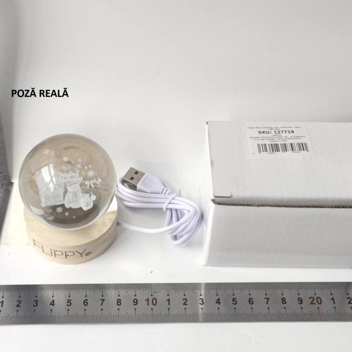 Lampa LED Decorativa, Flippy, cu Bila de Cristal cu Diametru 6cm, Model Merry Christmas 3D, Alimentare USB, Suport din Lemn, Lumina Alb Cald-4