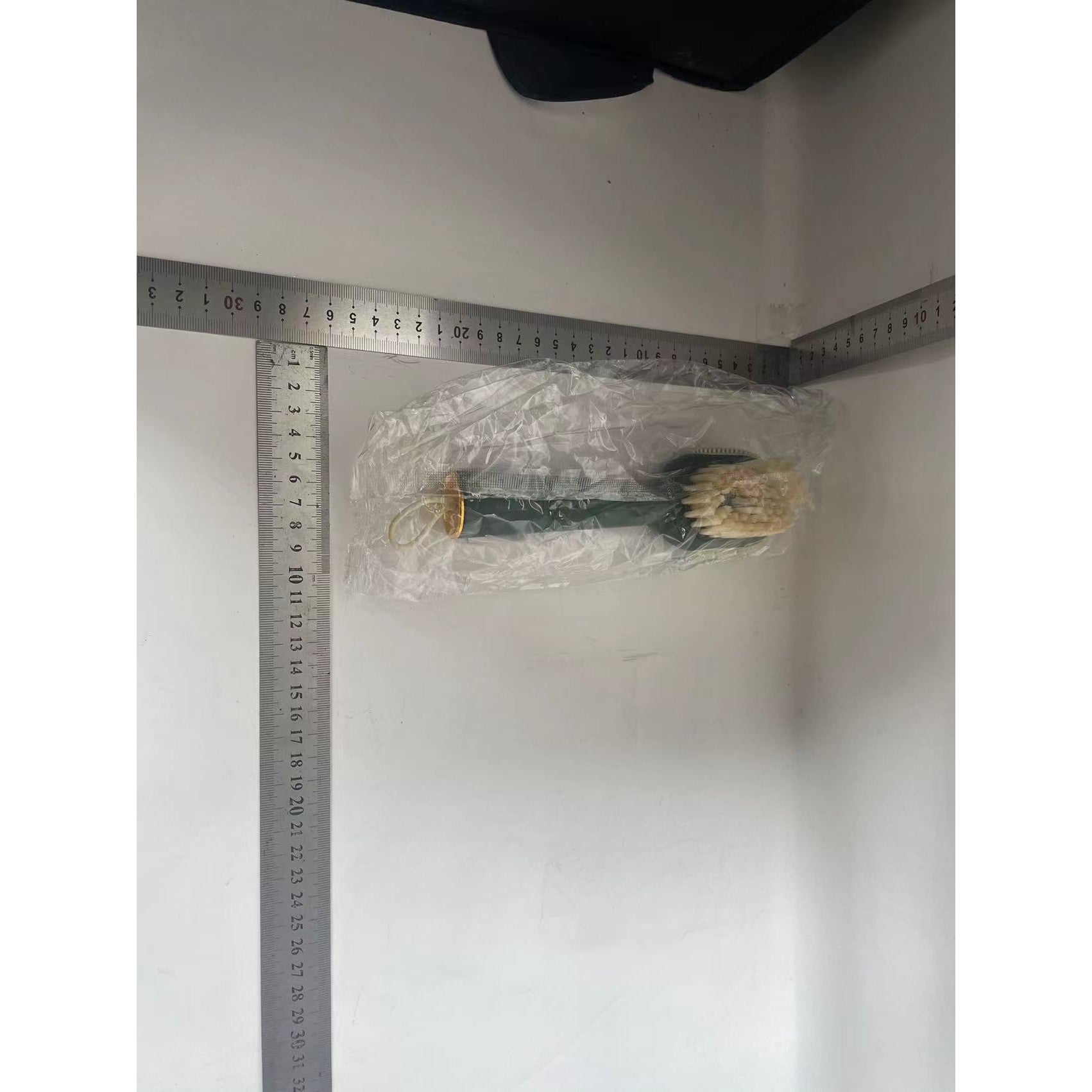 Perie pentru Curatare Incaltaminte cu Recipient pentru Detergent, Flippy, Perie Multifunctionala pentru Incaltaminte si Lenjerie, cu Peri Moi, Fara Deteriorare, 22x6x4 cm, Culoare Verde-1