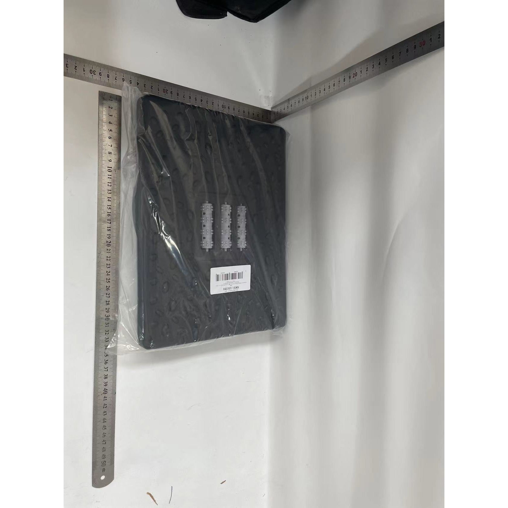 Suport Ergonimic pentru Picioare, Flippy, Plastic, cu Role de Masaj pentru Talpi, pentru Birou, Usor de Transportat, Detasabil, 33.5x24x12 cm, Negru-1