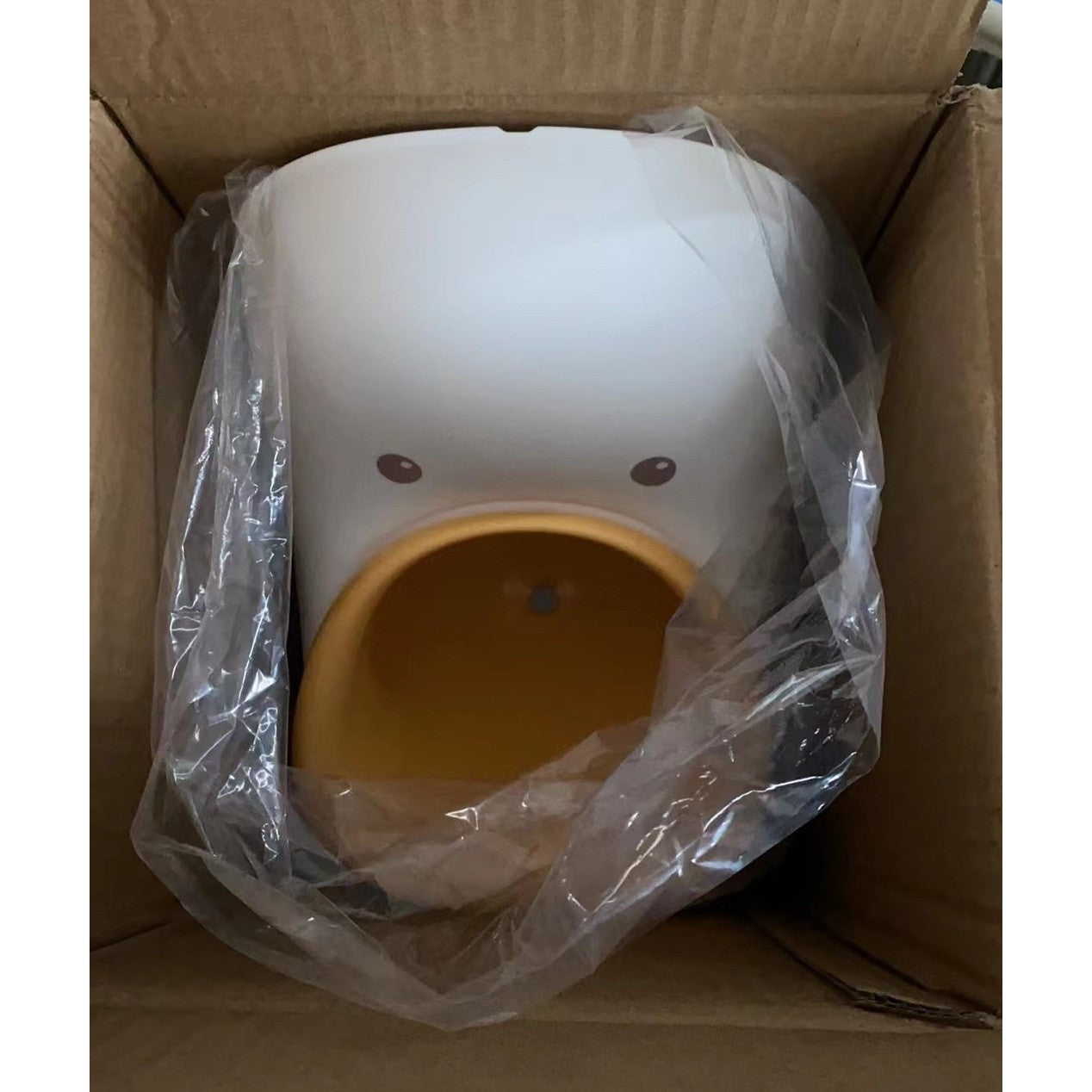 Olita tip Pisoar pentru Copii, Flippy, +1an, Portabila, Design Ratusca, Model Prietenos, Non-Toxic, Usor de Curatat, 23.3 x 24 x 43 cm, Alb/Galben-1