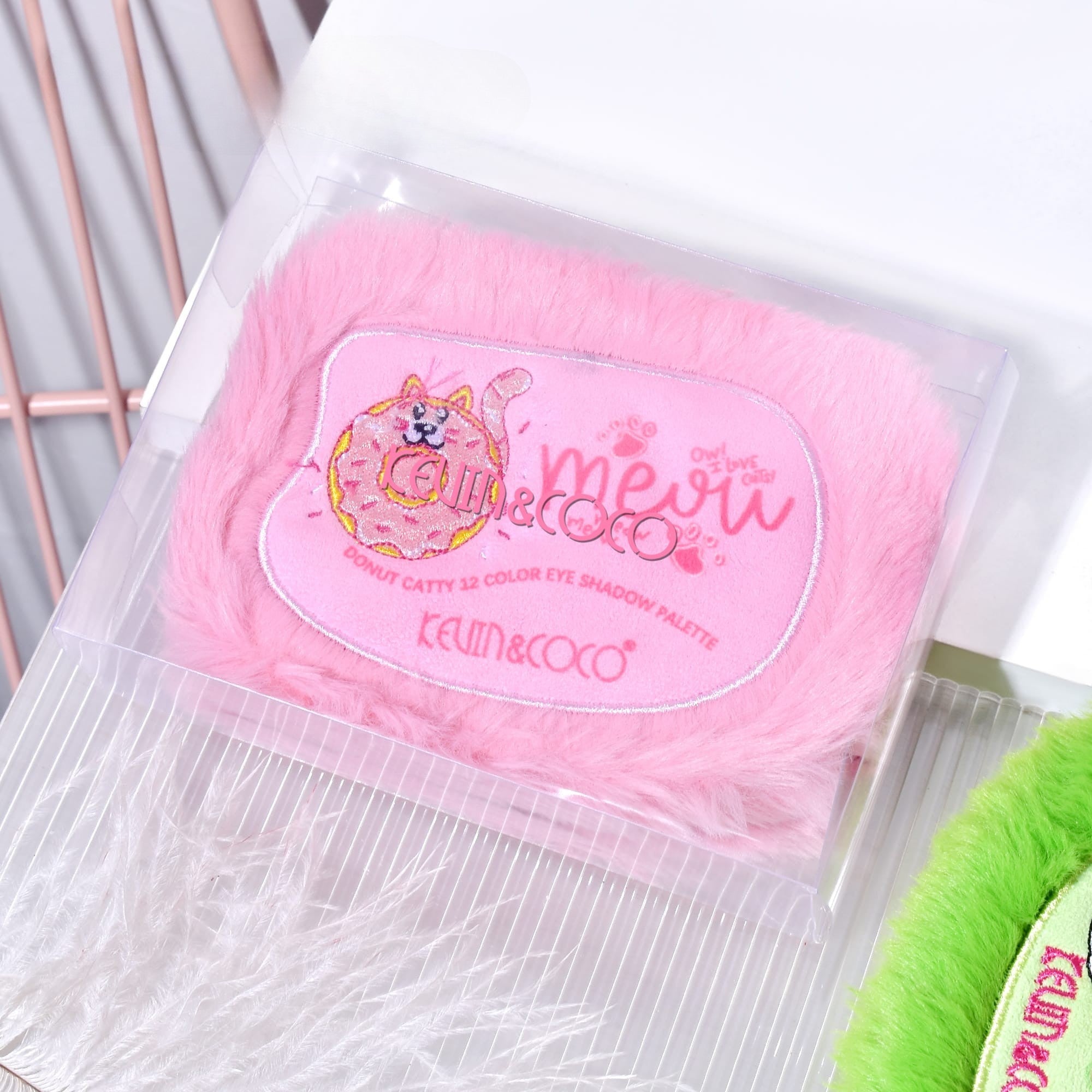 Paleta de Machiaj, KEVIN & COCO, Pink Fuzzy Fard de Pleoape,12 culori, 15 x 10.5 x 3 cm-3
