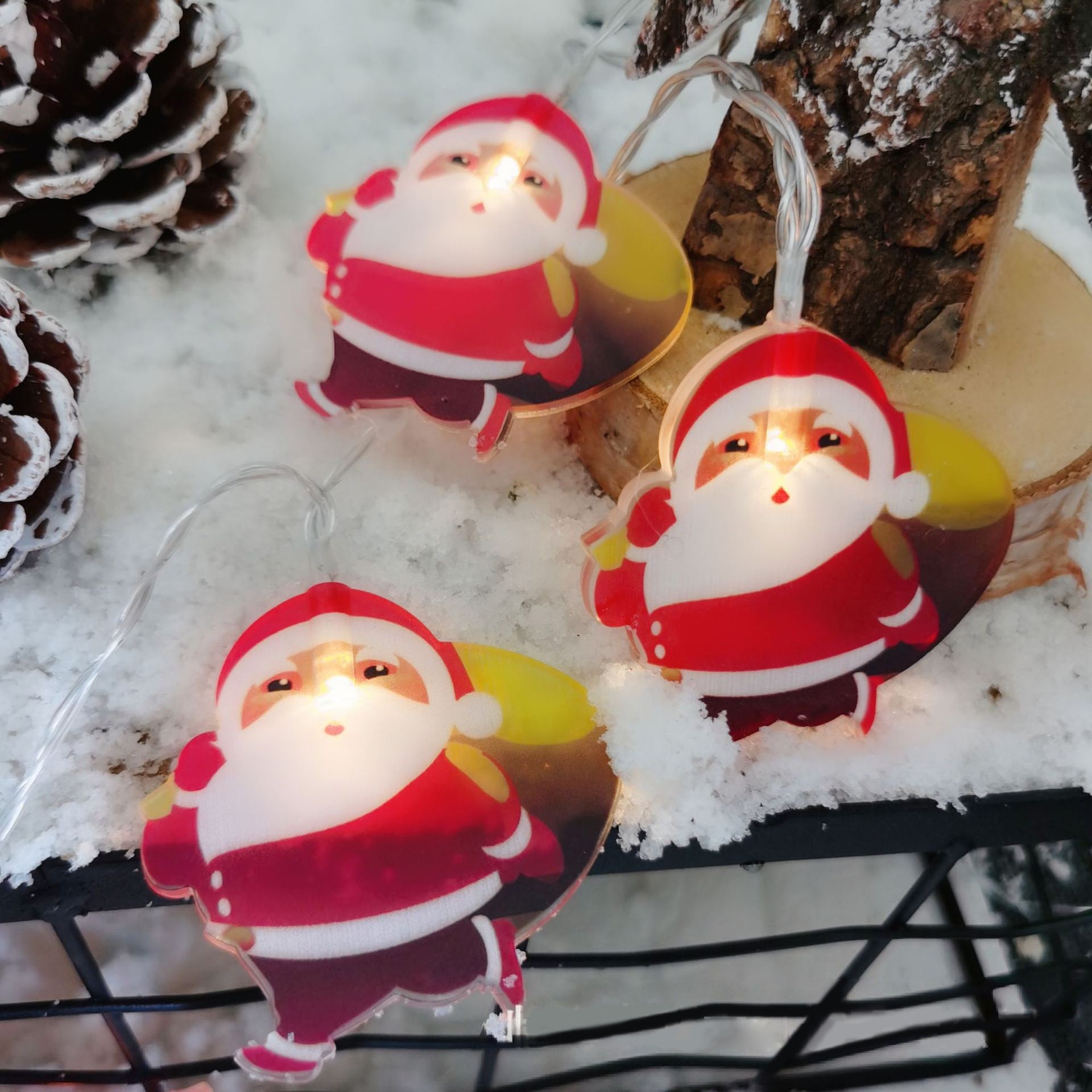 Set 10 buc ornament pentru instalatie, model Mos Craciun cu sac-4