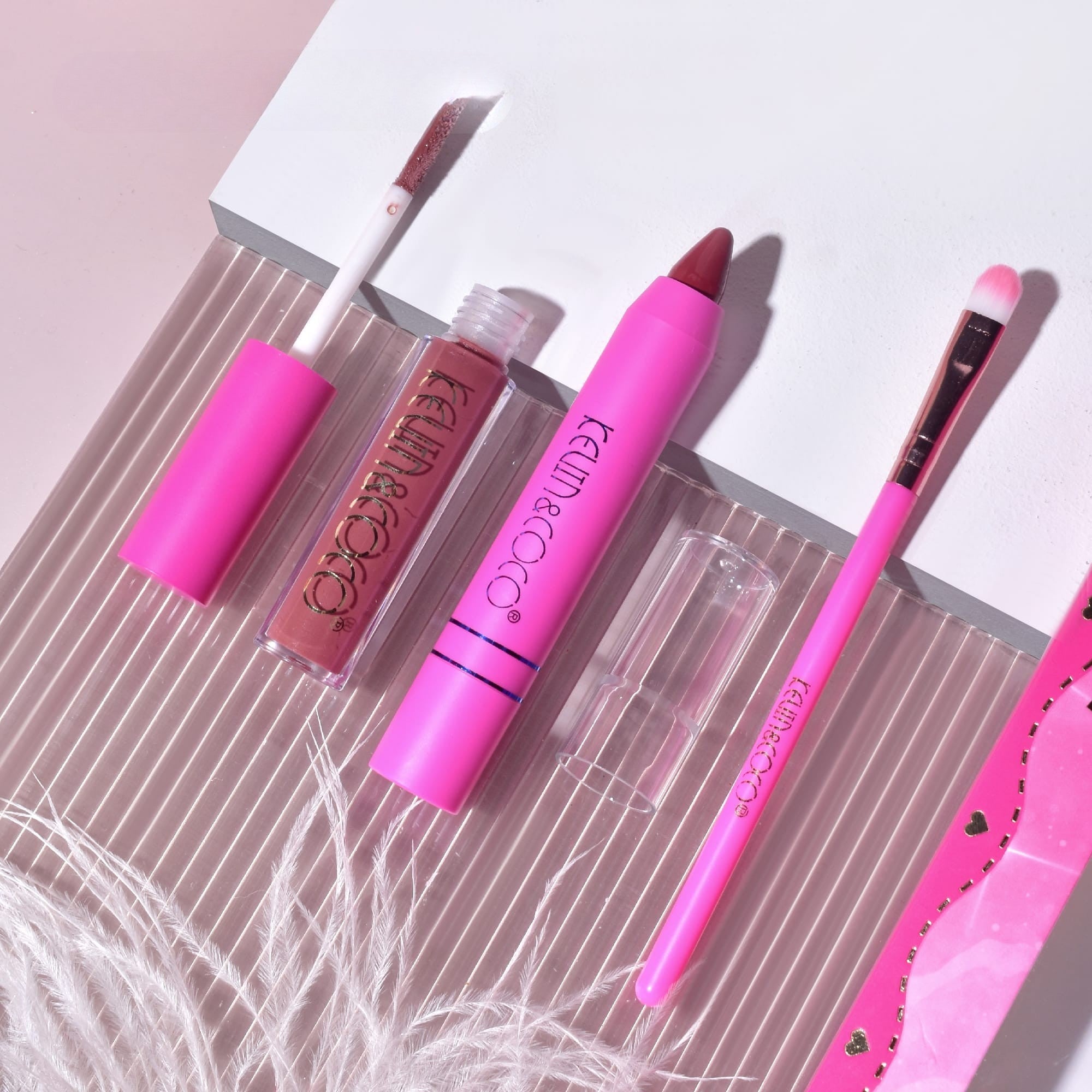 Set 4 Produse de Machiaj, KEVIN & COCO, Pink Loving-heart Leopard Girl, 18 culori, 20.5 x 18.2 x 2.2 cm-5