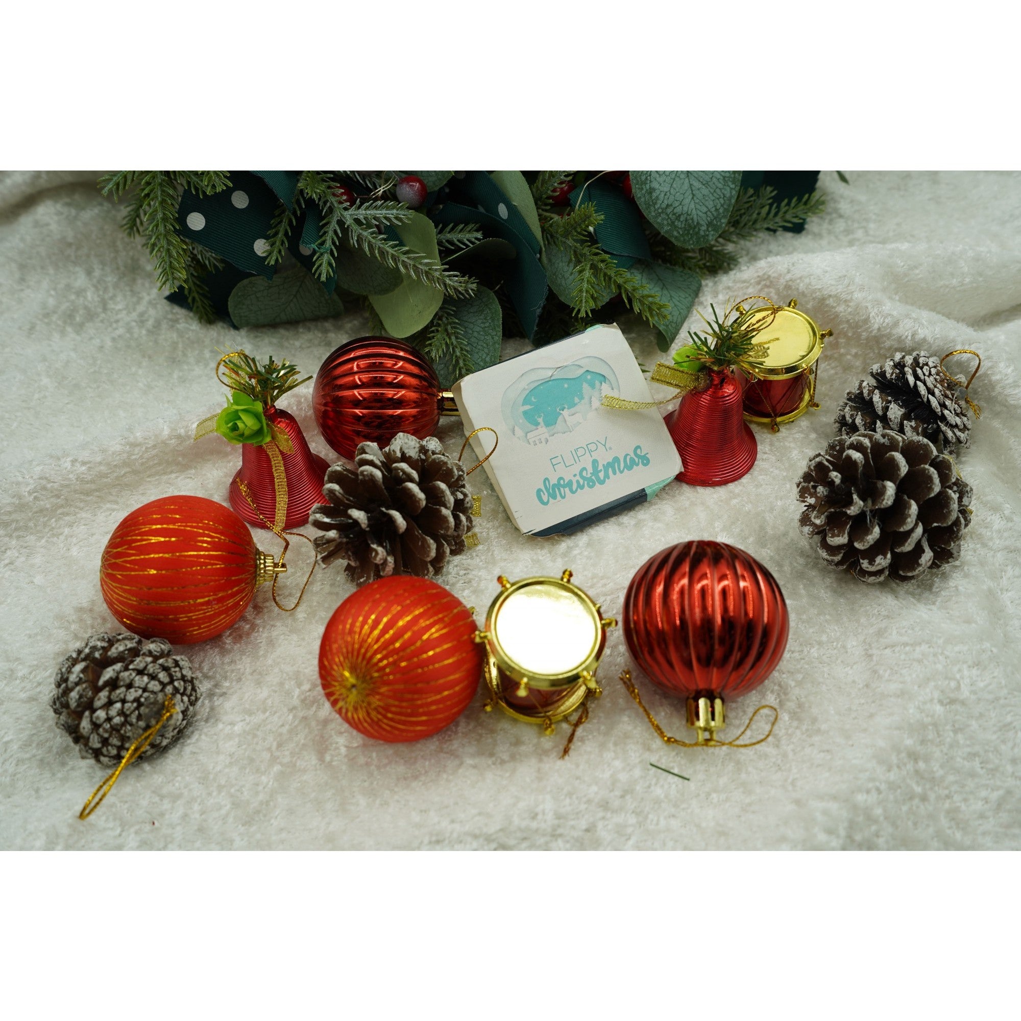 Set de 24 ornamente de brad, Flippy, de tip Glob, Rosu/ Maro, din polistiren, cu finisaj sclipitor , cutie 5 cm adancime x 29 cm lungime x 19 cm inaltime-3