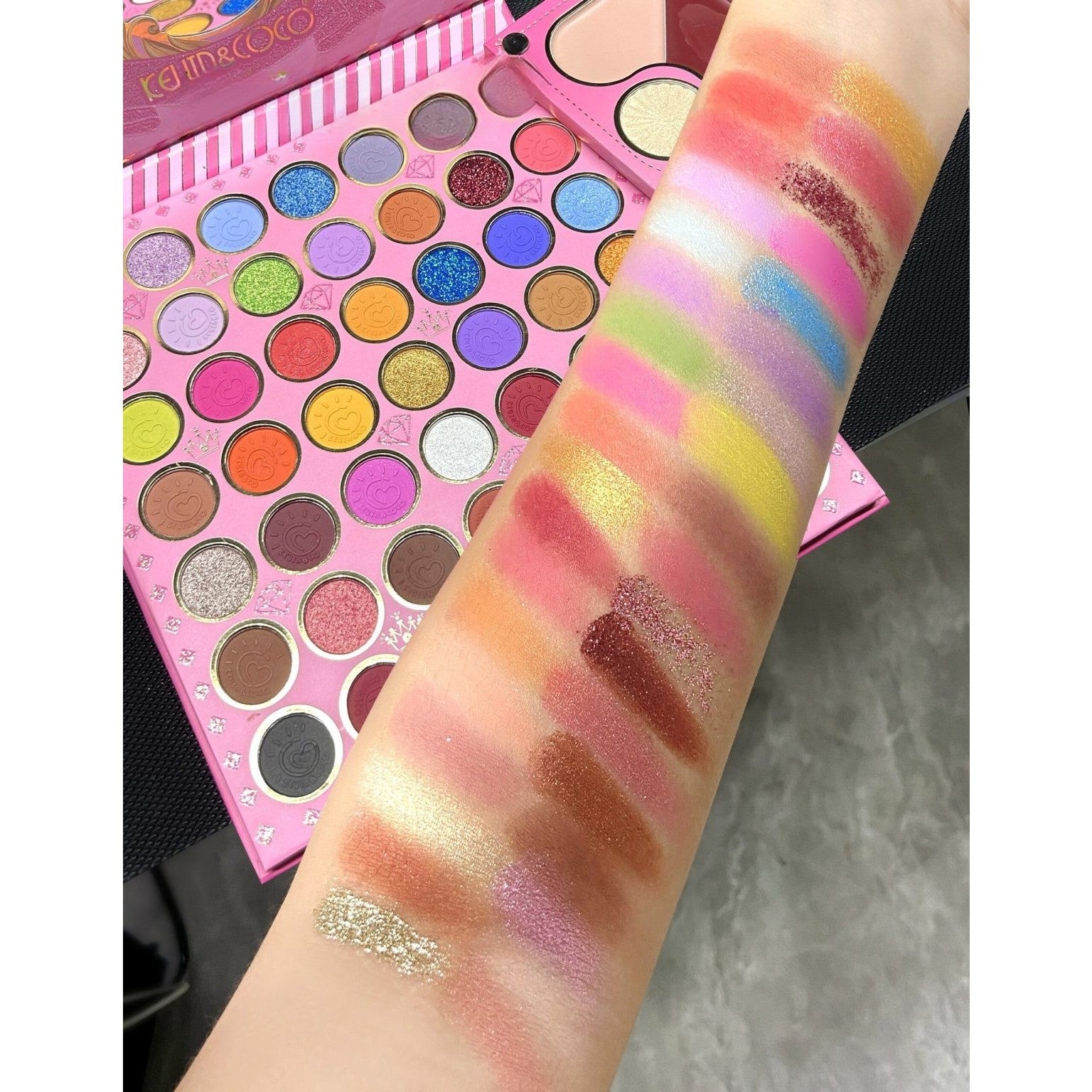 Trusa de Machiaj, KEVIN & COCO, Princess Palette. Fard de Pleoape, Iluminator, Corector, Ruj, 79 culori, 19.7 x 20 x 2 cm-8