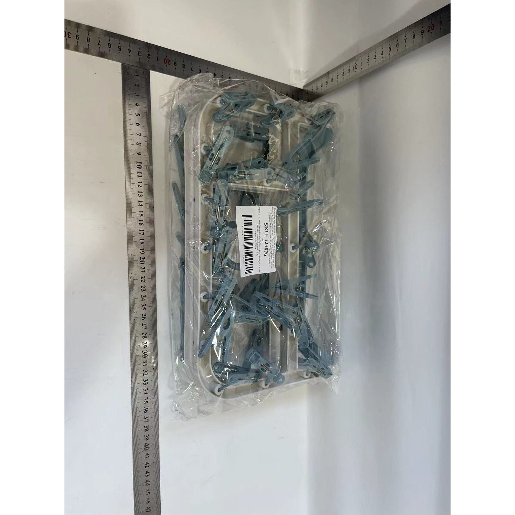 Uscator de Rufe Suspendat Flippy, cu 40 Carlige, Rotire 360 Grade, Protectie Vant, Pliabil, Patrat, Mateiral Plastic, Usor de Depozitat, Multifunctional, 36 x 24 cm, Alb/Albastru-5