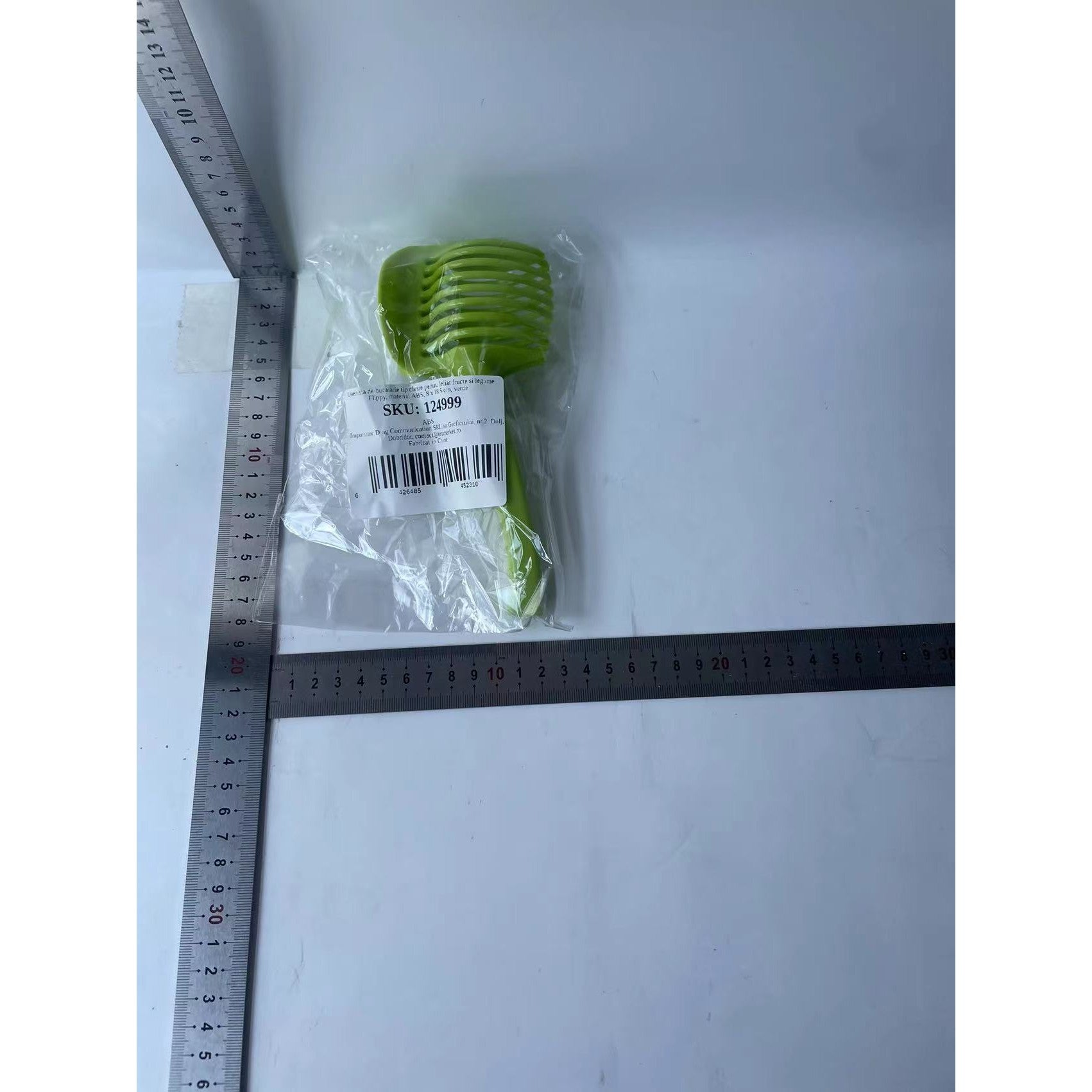 Ustenisla de bucatarie tip cleste pentru feliat fructe si legume Flippy, material ABS, 8 x 18.5 cm, verde-6