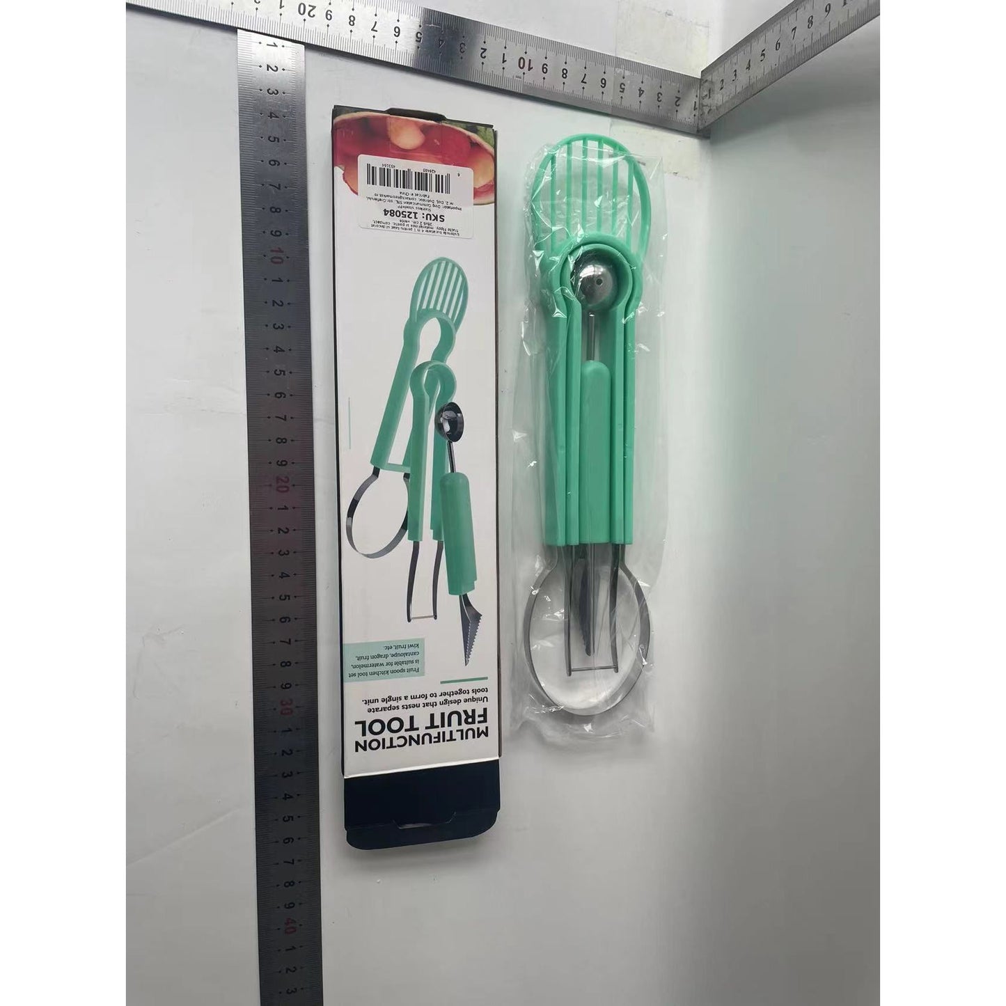 Ustensila bucatarie 4 in 1 pentru taiat si decorat fructe Flippy, material inox si plastic, compact, 28x6.2 cm, verde-9