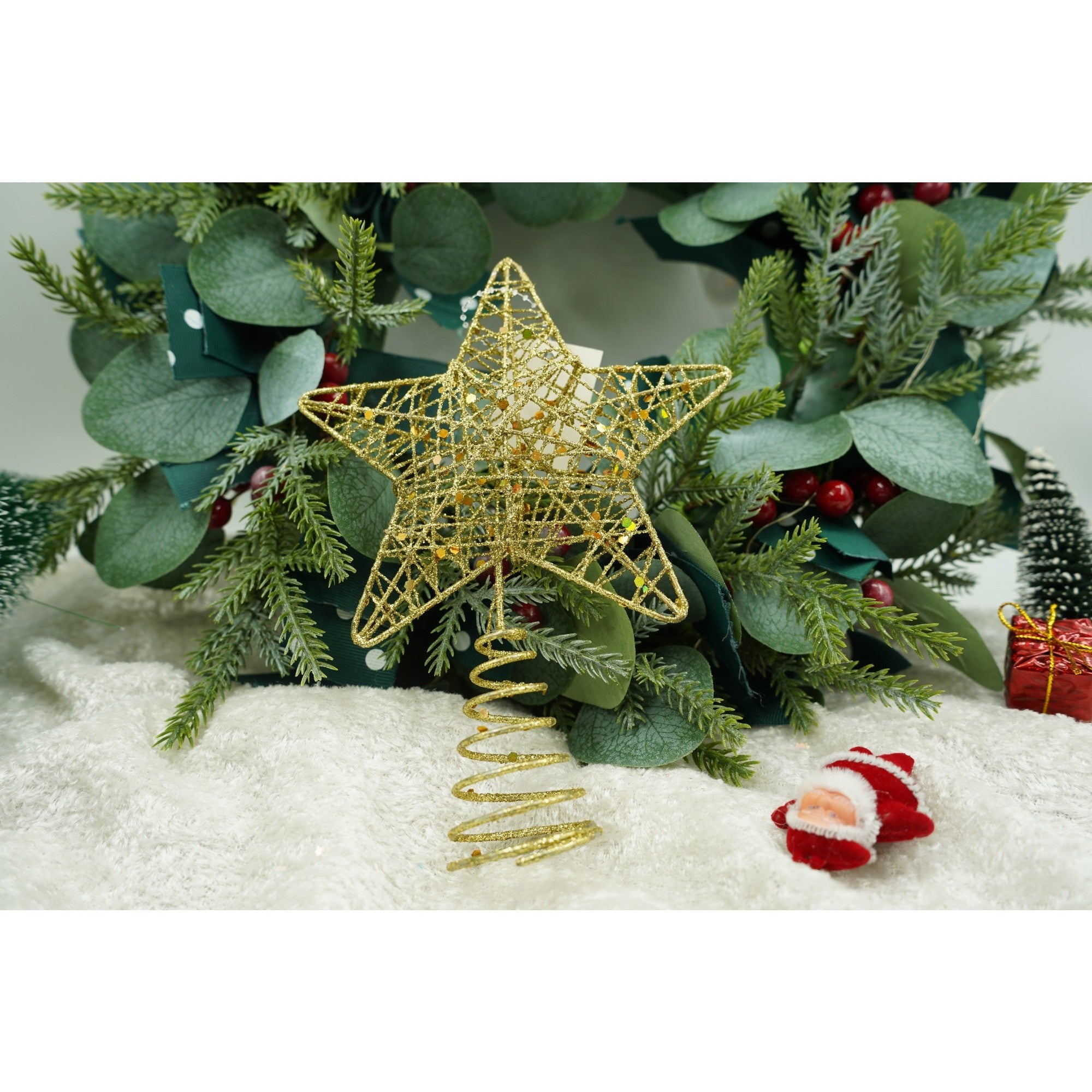 Varf decorativ de brad, Auriu, in forma de Stea, design cu paiete, din Plastic/Metal, 13 cm x 18 cm, diametru 4 cm, Interior/Exterior, Flippy-1