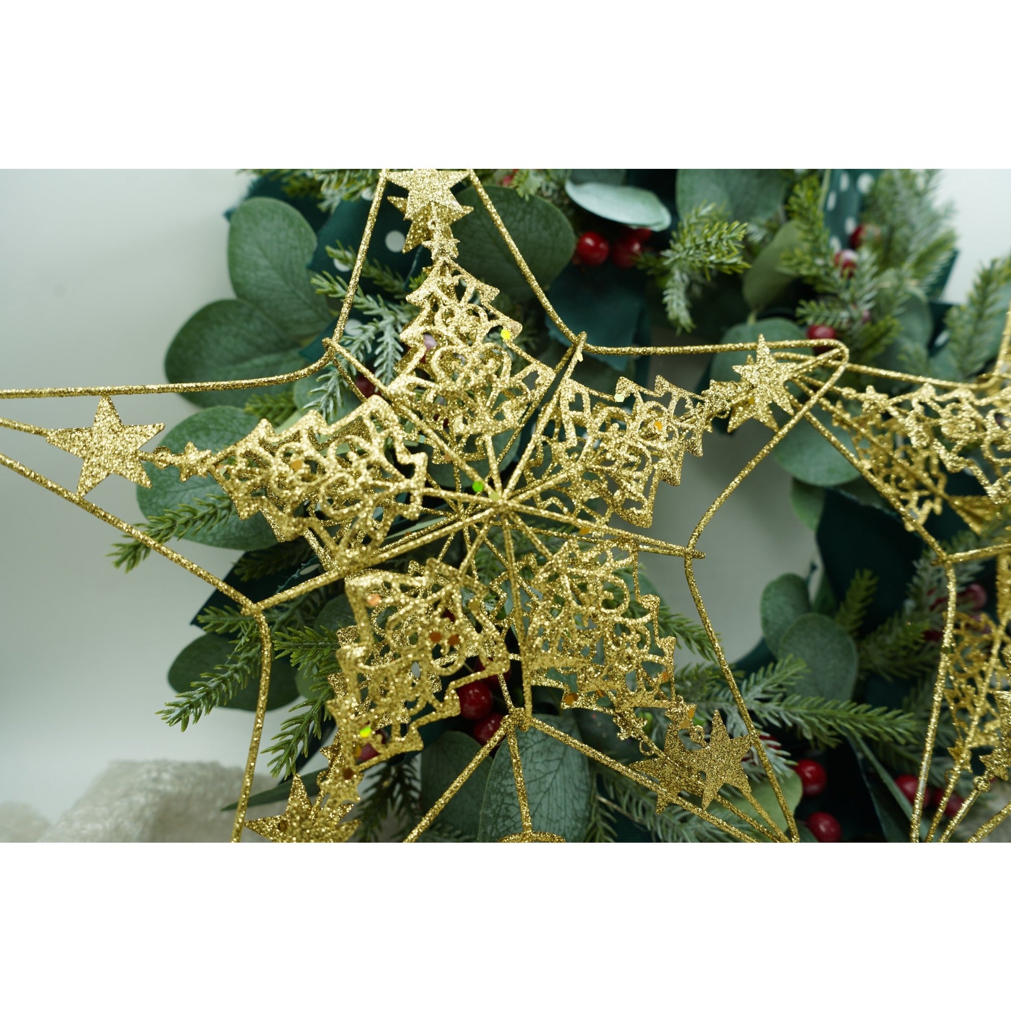 Varf decorativ de brad, Auriu, in forma de Stea, design de braduti, din Plastic/Metal, 24 cm x 27 cm, Interior/Exterior, Flippy-2