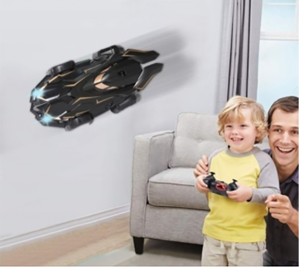 Masina cu telecomanda care merge pe pereti si tavan Wall Climber