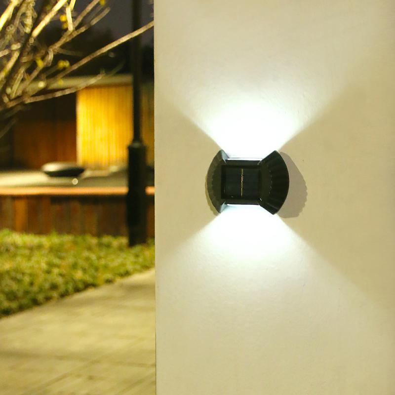 Set 4 x Lampa solara cu senzor de miscare