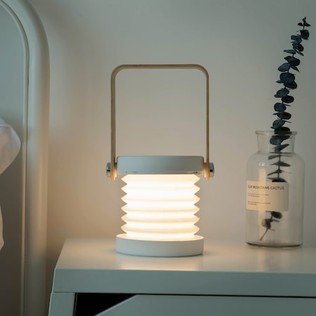 Lampa LED portabila, incarcare USB, 4W, cu touch, 3 moduri de lumina