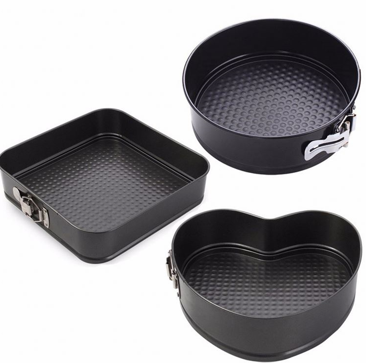 Set 3 forme pentru prajituri - forma rotunda, patrata si inima