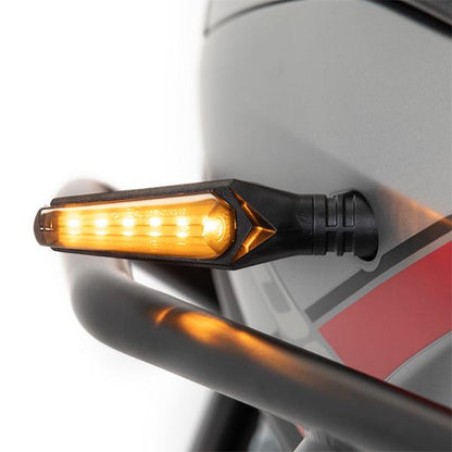 Set 2 lampi Semnalizare Moto SECVENTIALA, cu 2 functii, pozitie si semnalizare, 12V-2
