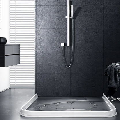 Opritor de apa din silicon pentru baie,cu banda adeziva,lungime 150cm, culoare alba
